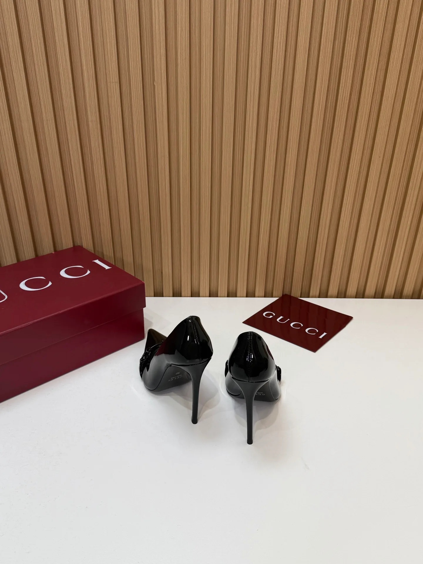 Туфли Женские Gucci 18792522