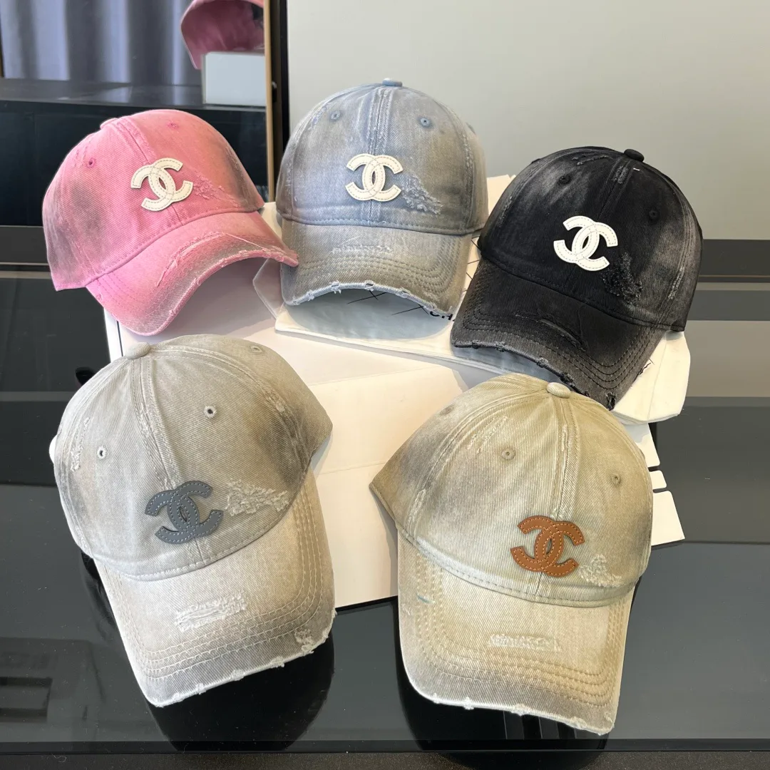 Головные Уборы Chanel 11488860