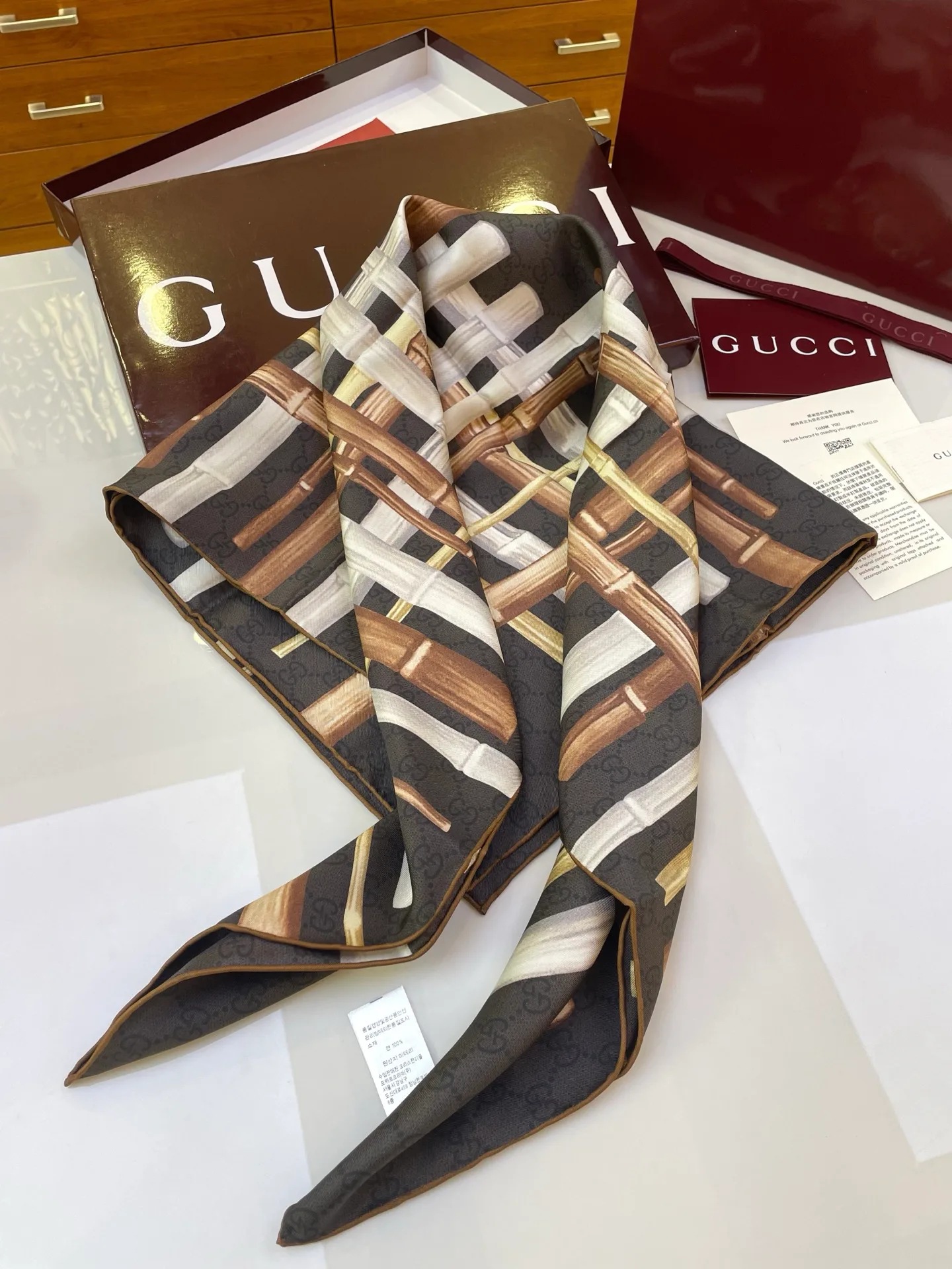 Платки Gucci 10477353
