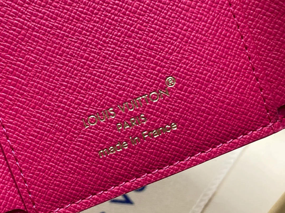 Клатчи Женские Louis Vuitton 11778091