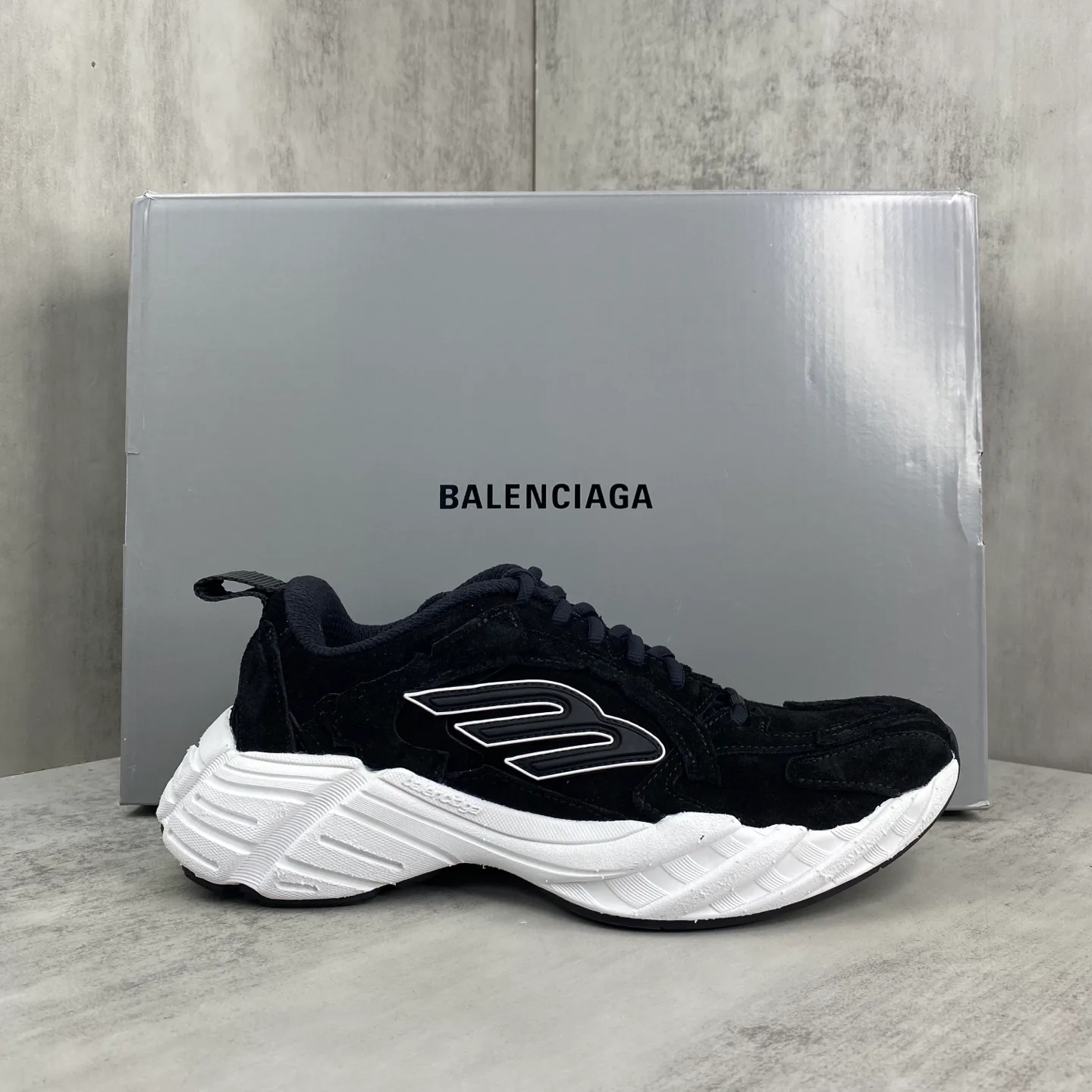 Кроссовки Женские Balenciaga 10240574
