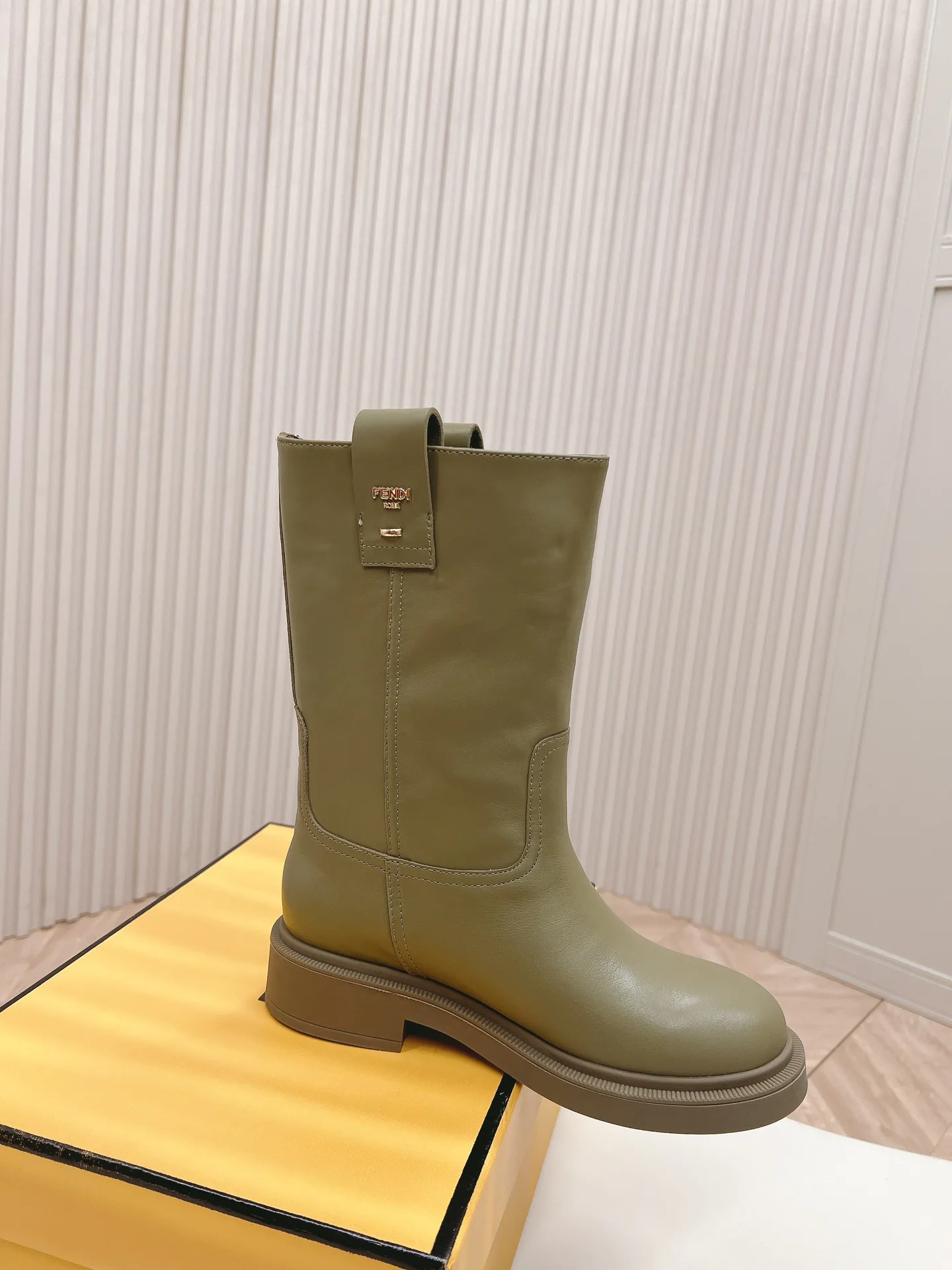 Ботинки Женские Fendi 403653