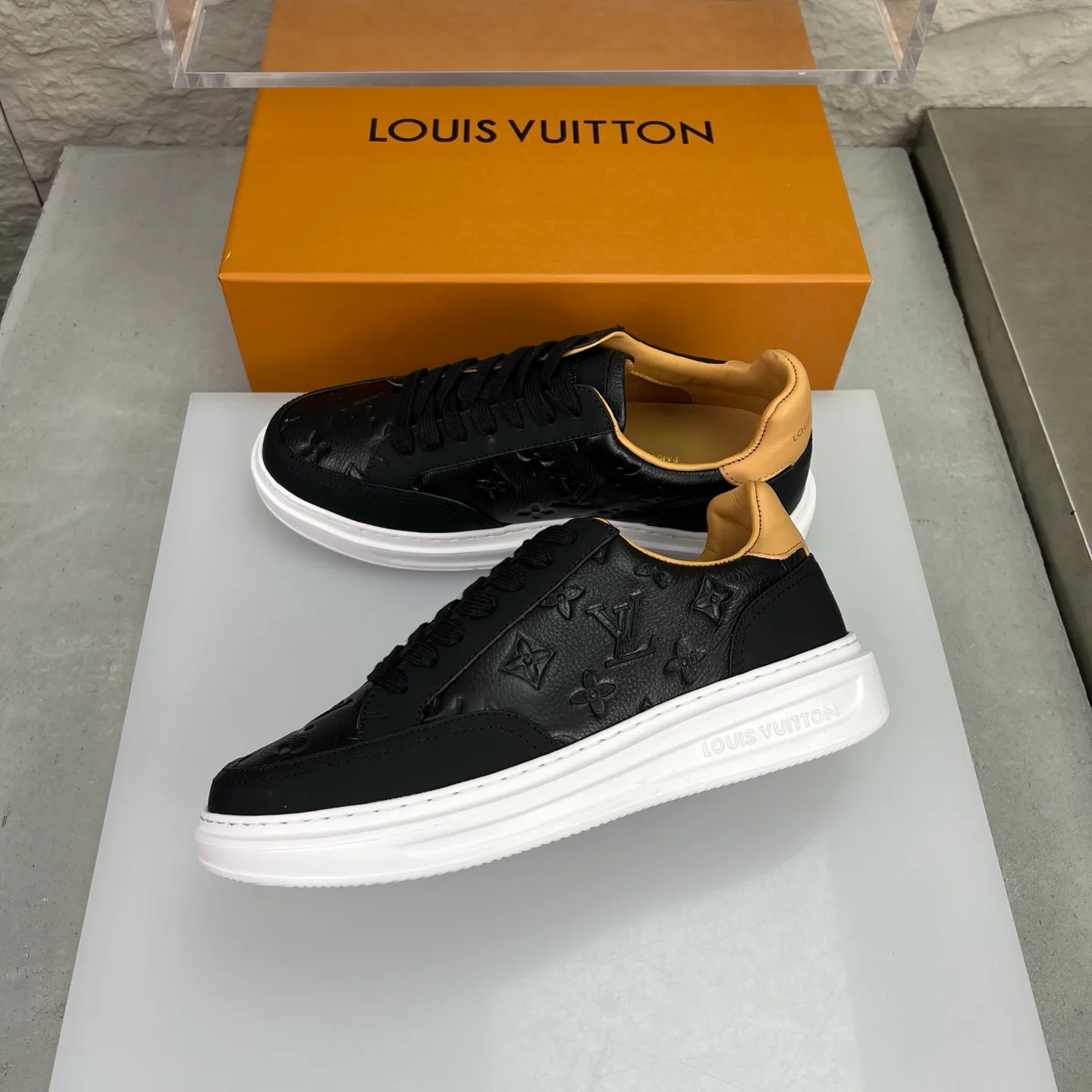 Кроссовки Мужские Louis Vuitton 1276619