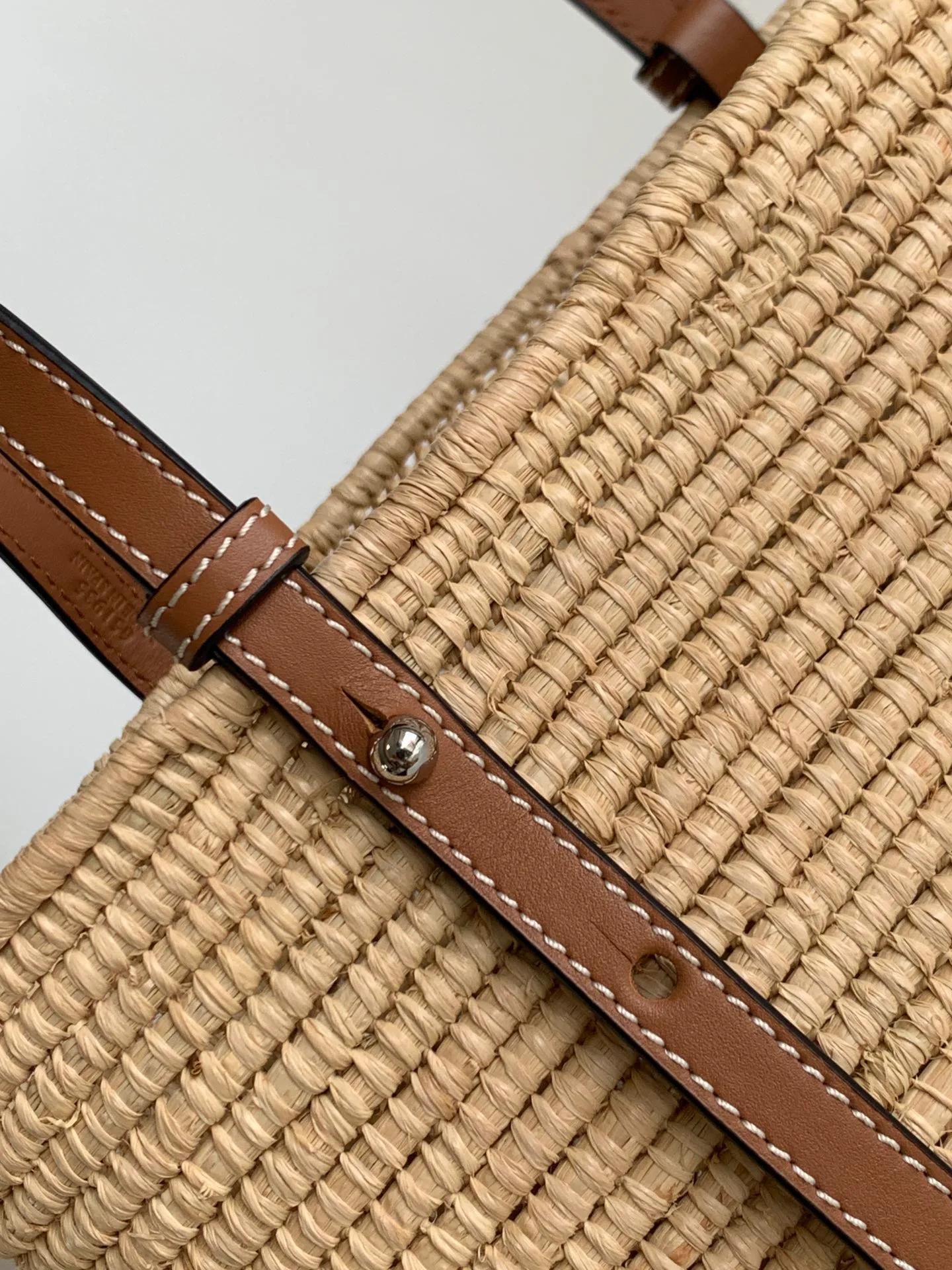Классические Сумки Женские Loewe 11674500