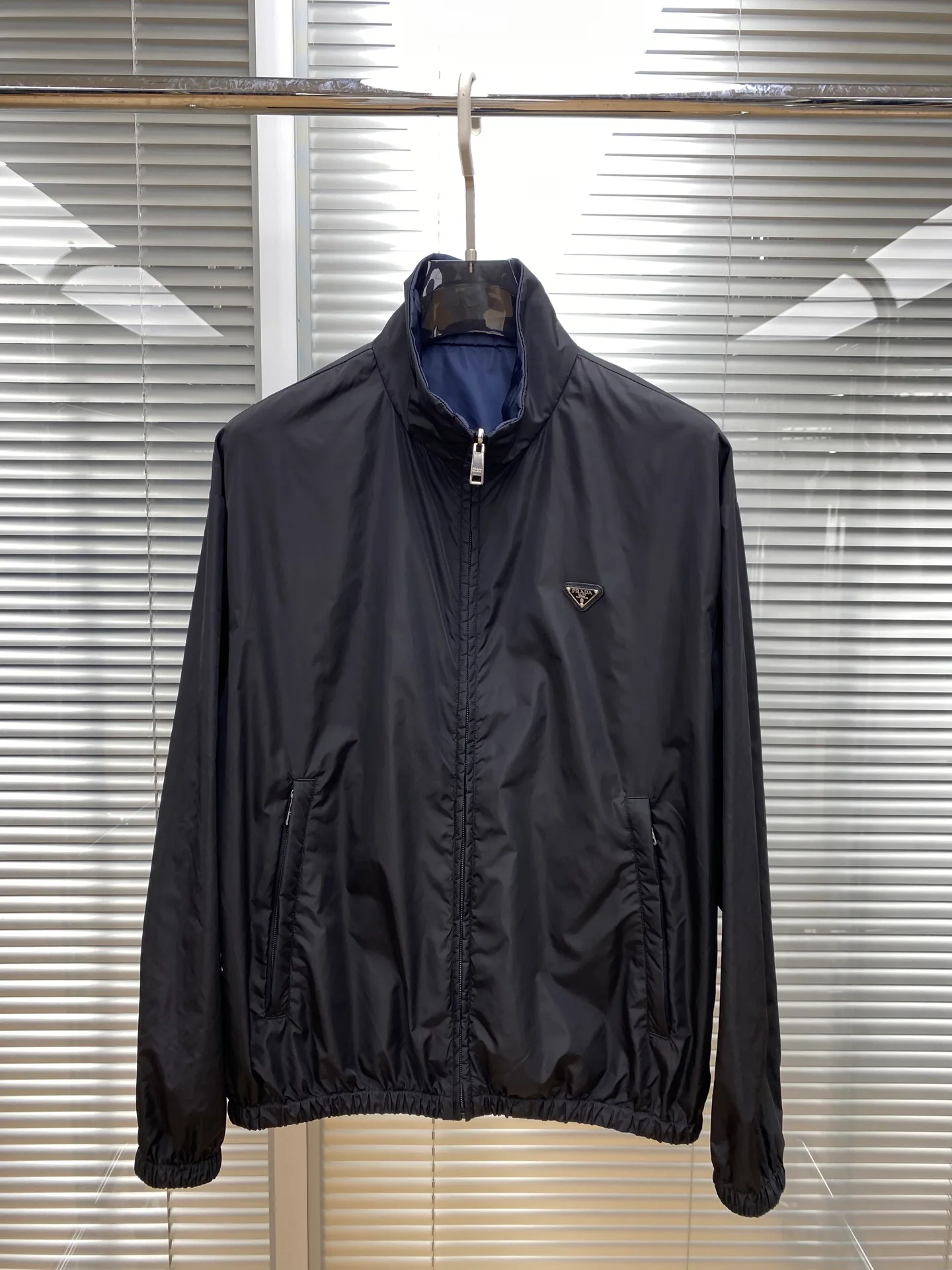 Куртки И Пуховики Мужские Prada 17908227