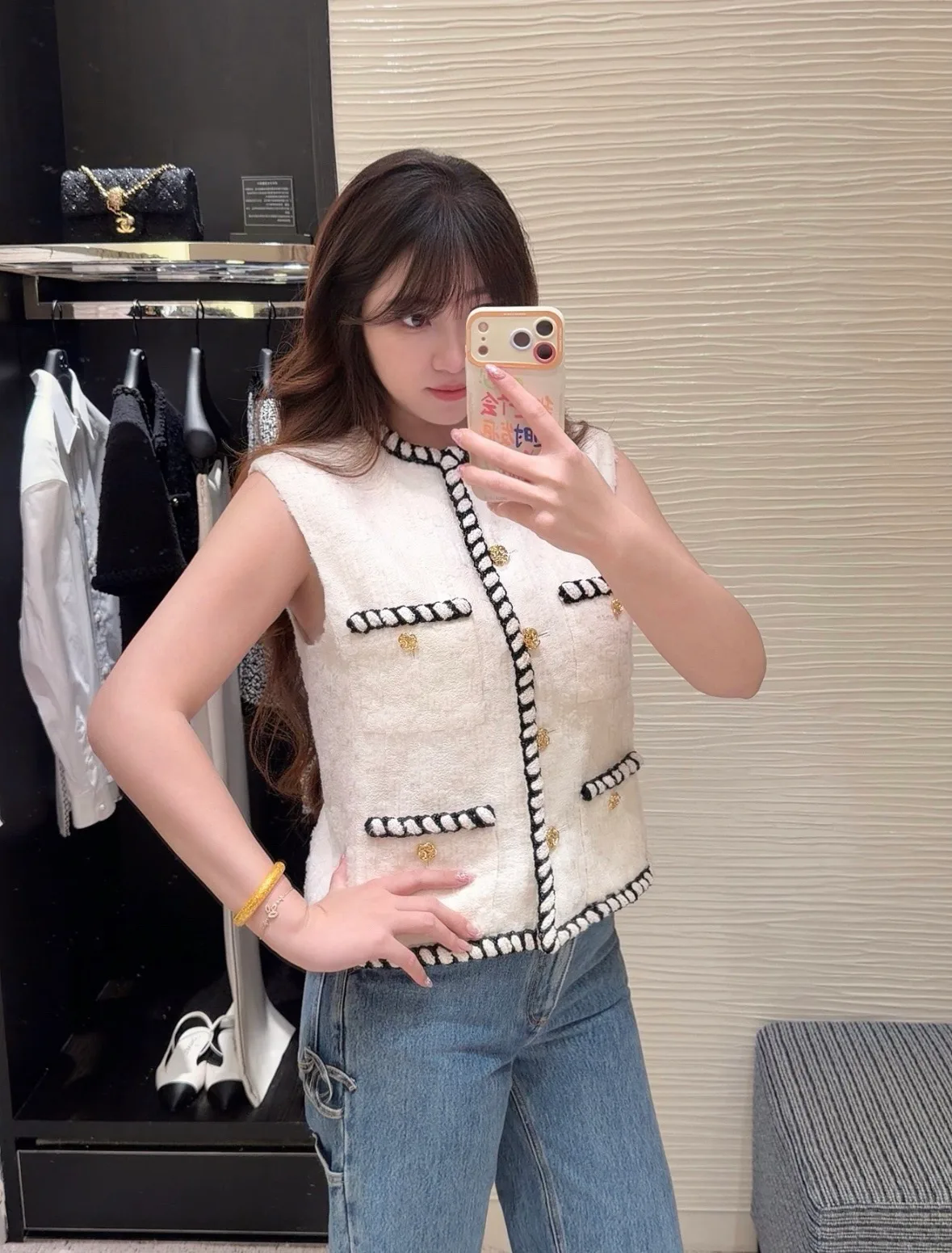Жилеты Женские Chanel 18536965