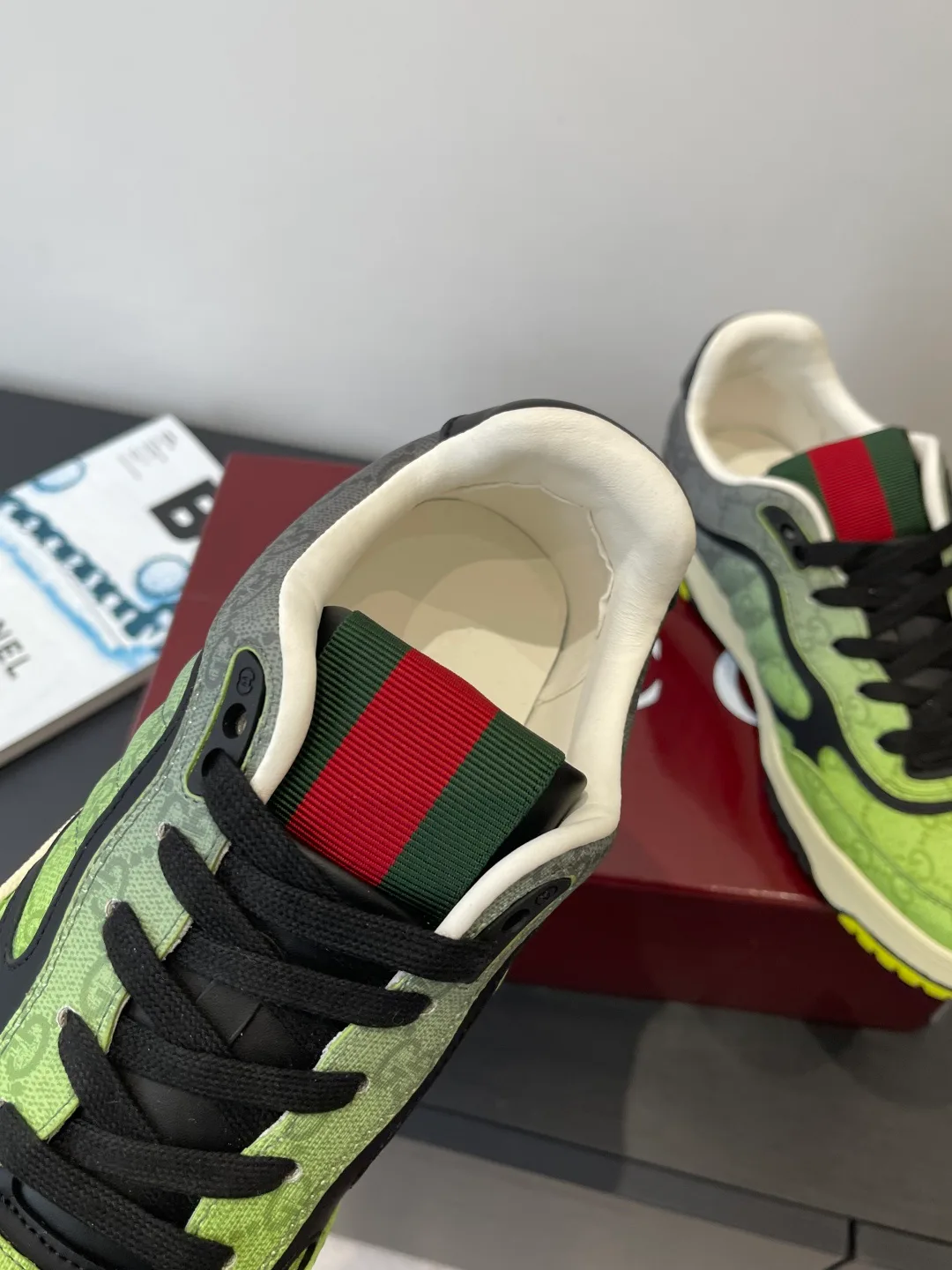 Кроссовки Женские Gucci 1088215