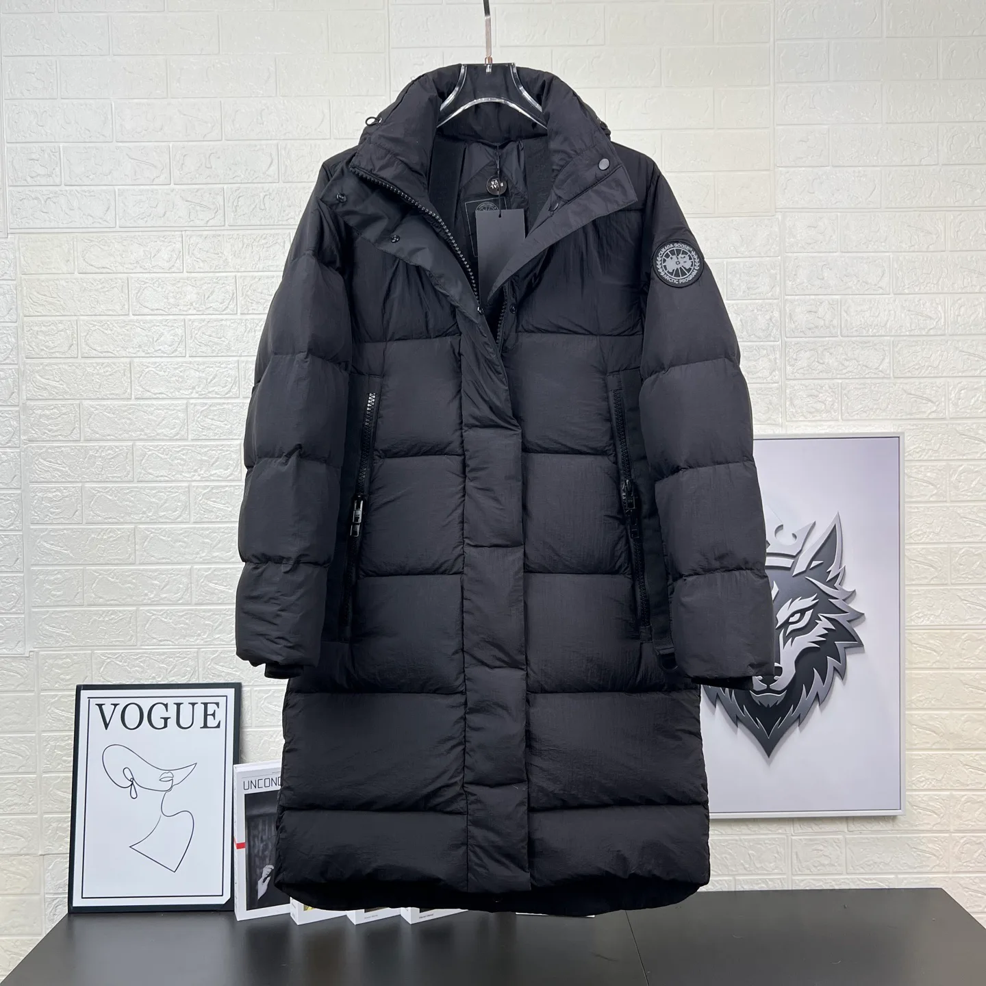 Куртки И Пуховики Женские Canada Goose 18845608
