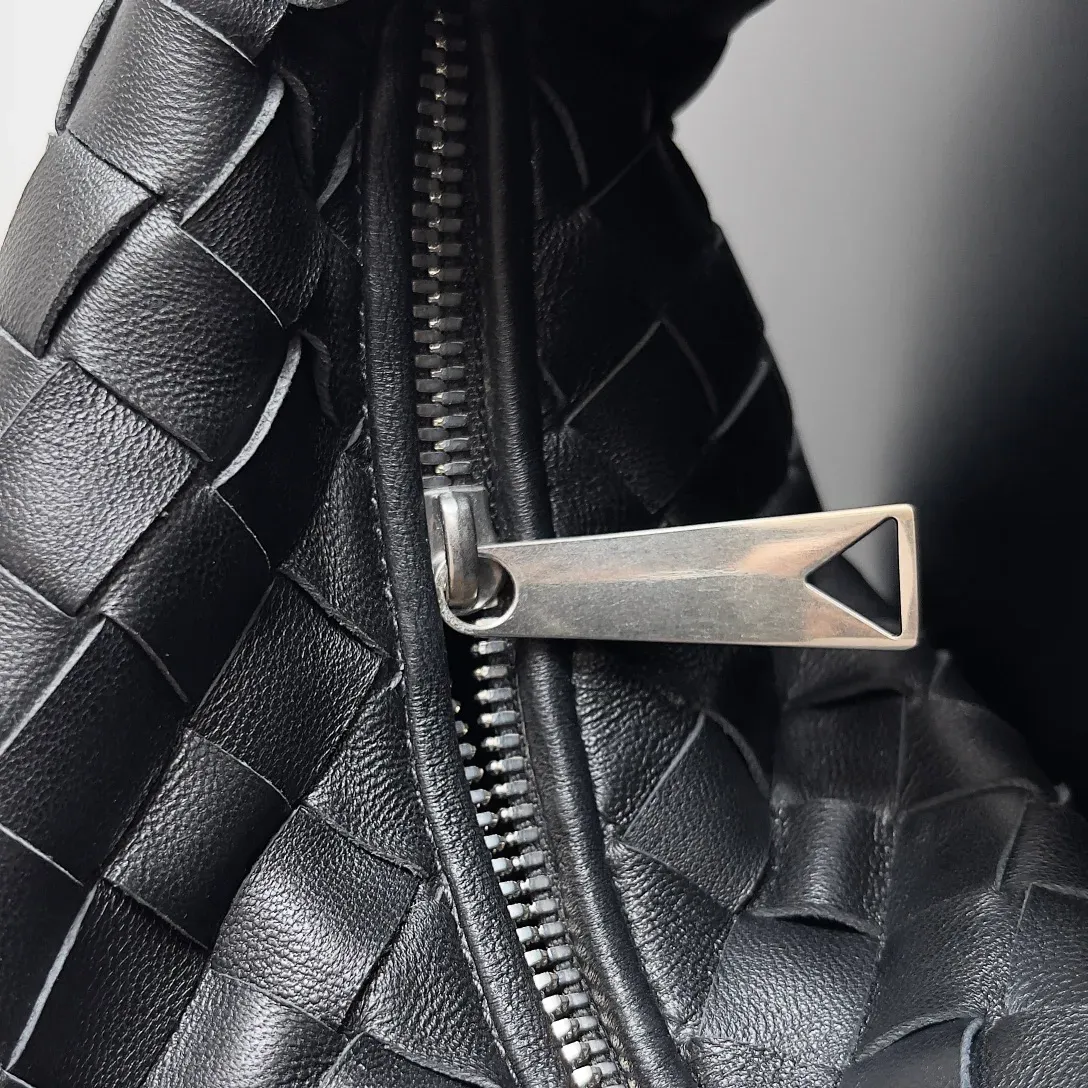 Клатчи Женские Bottega Veneta 645726