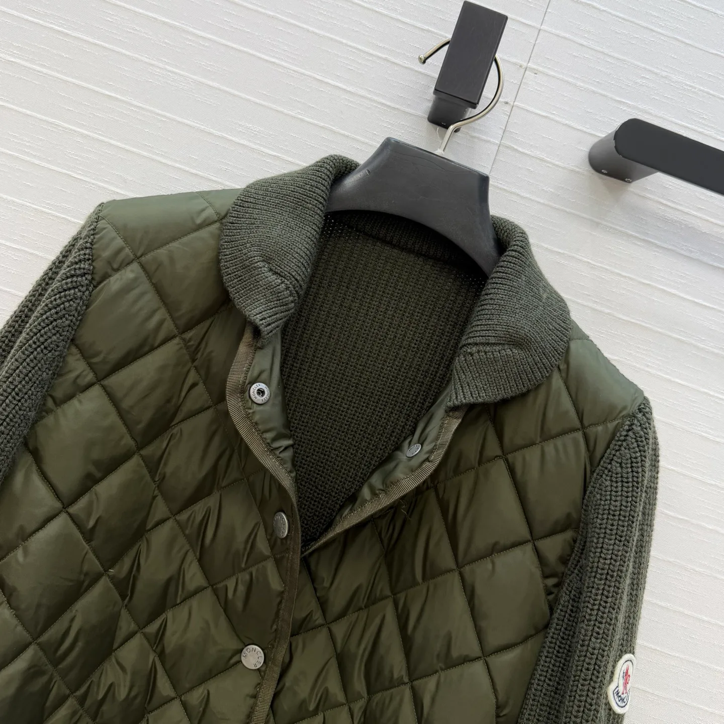 Куртки И Пуховики Женские Moncler 19460871