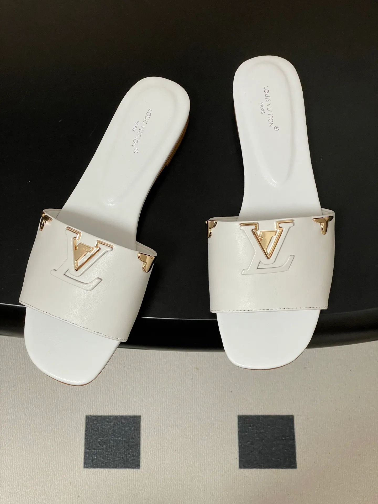 Сандалии Женские Louis Vuitton 2597165
