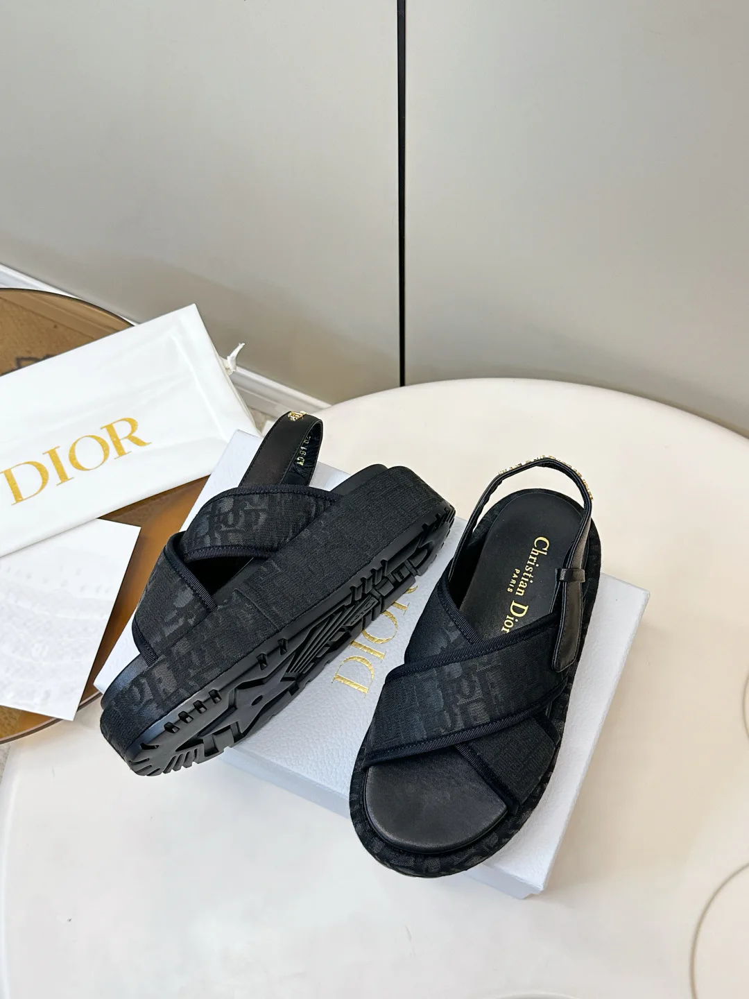 Босоножки Женские Christian Dior 12835306