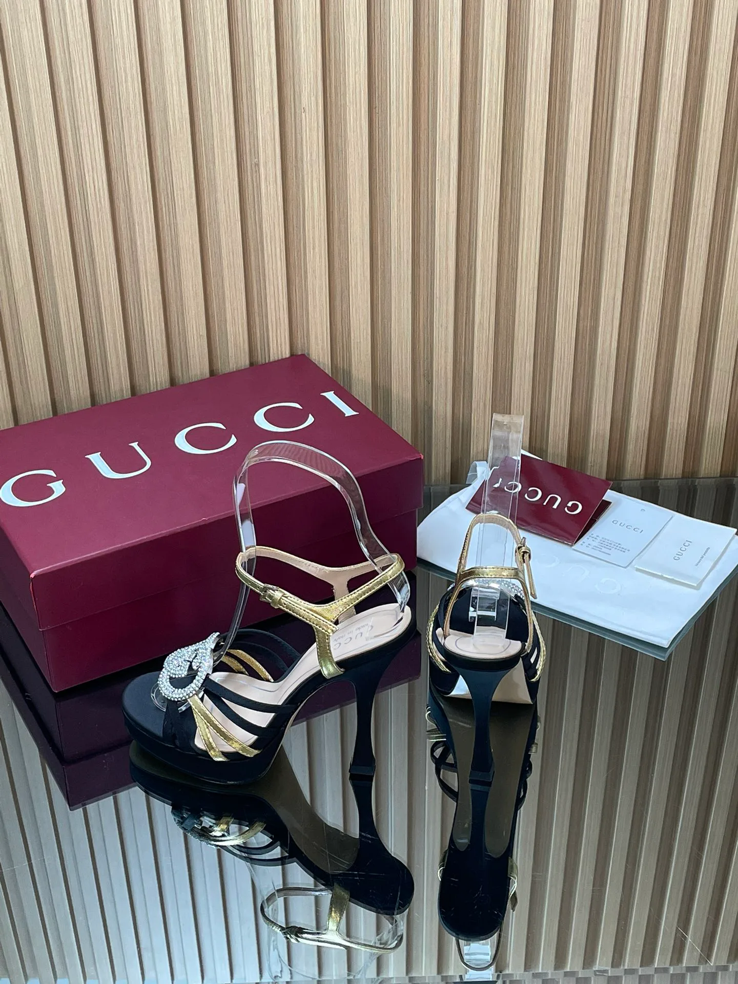 Босоножки Женские Gucci 5086419