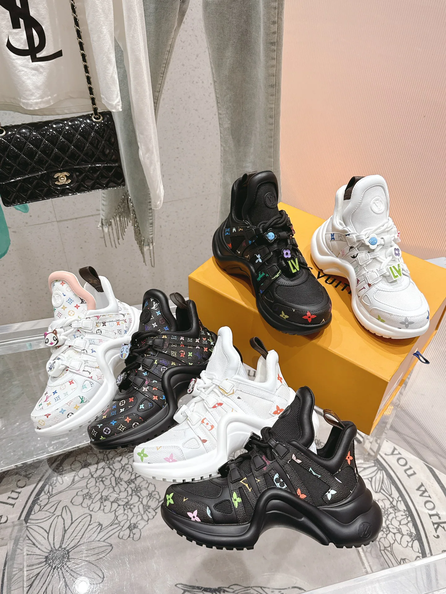 Кроссовки Женские Louis Vuitton 19750