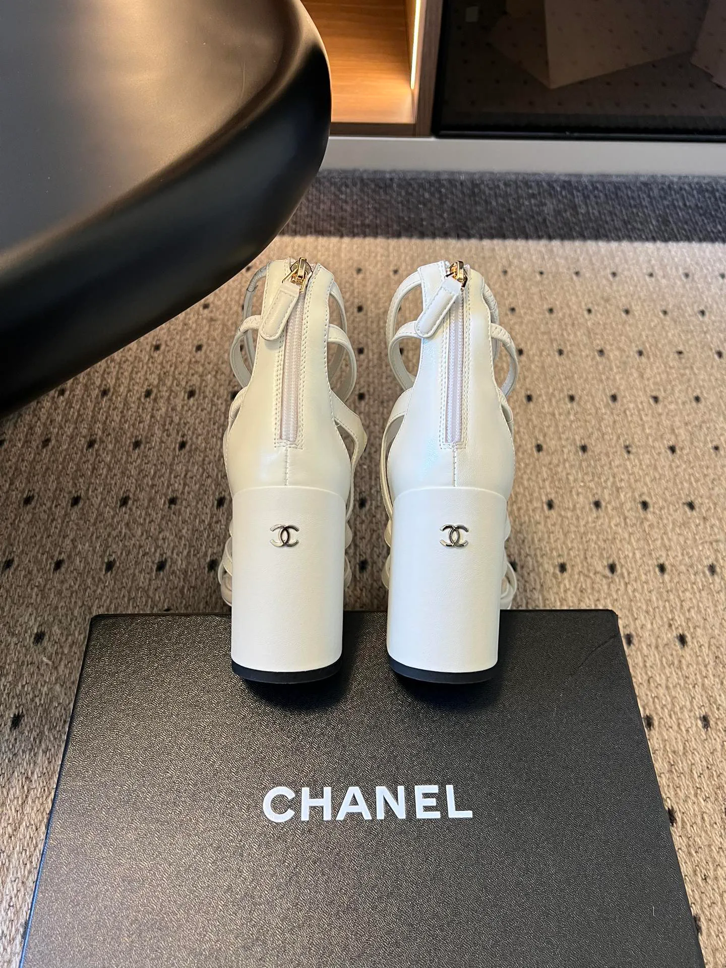 Босоножки Женские Chanel 11540076