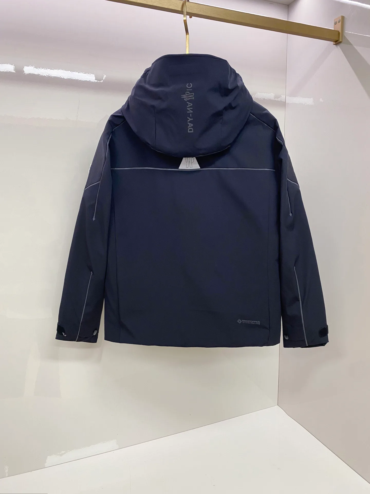Куртки И Пуховики Мужские Moncler 1129738