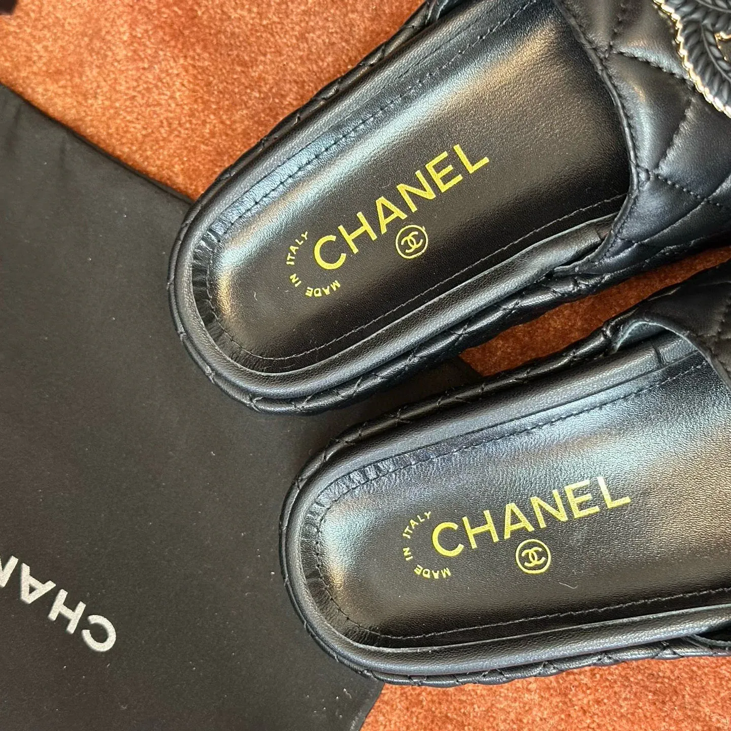 Шлепанцы Женские Chanel 18545