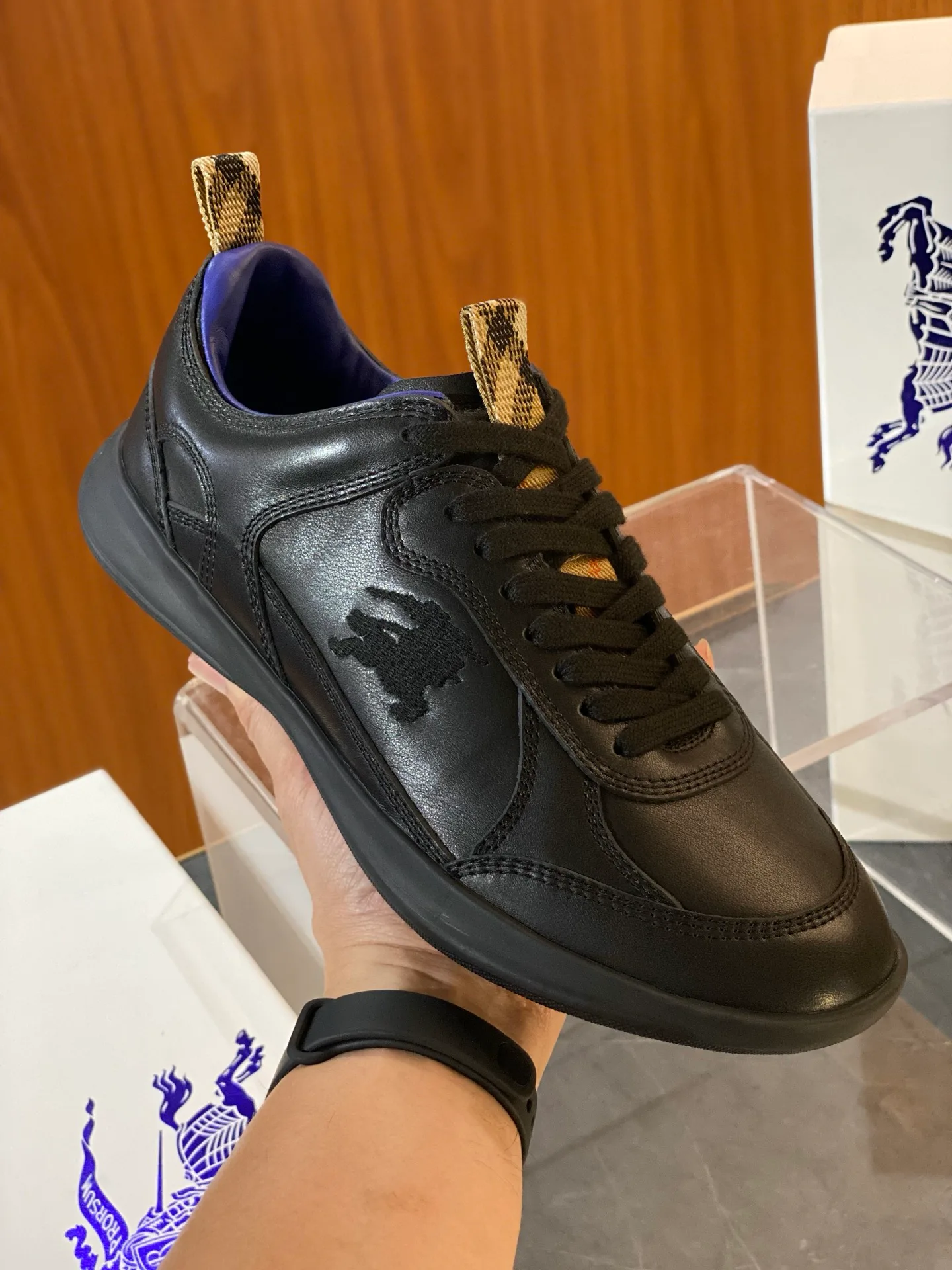 Кроссовки Мужские Burberry 1319086