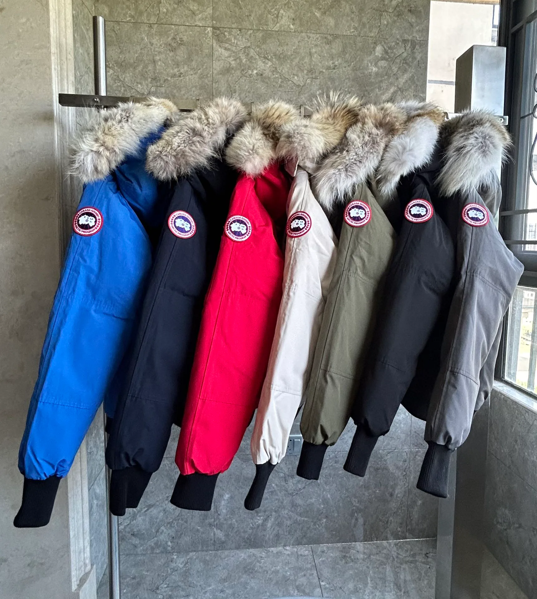 Куртки И Пуховики Мужские Canada Goose 1623816