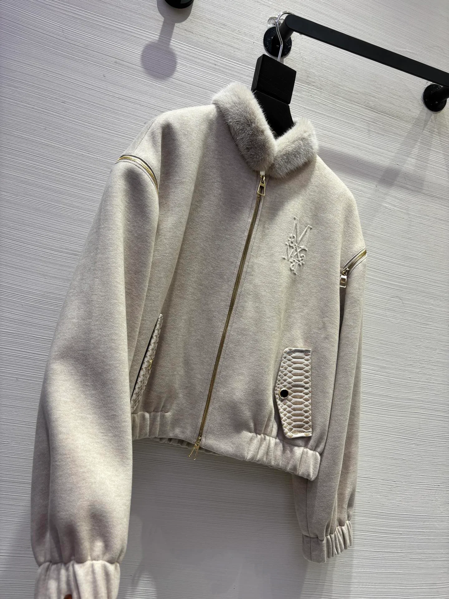 Куртки И Пуховики Женские Max Mara 797142