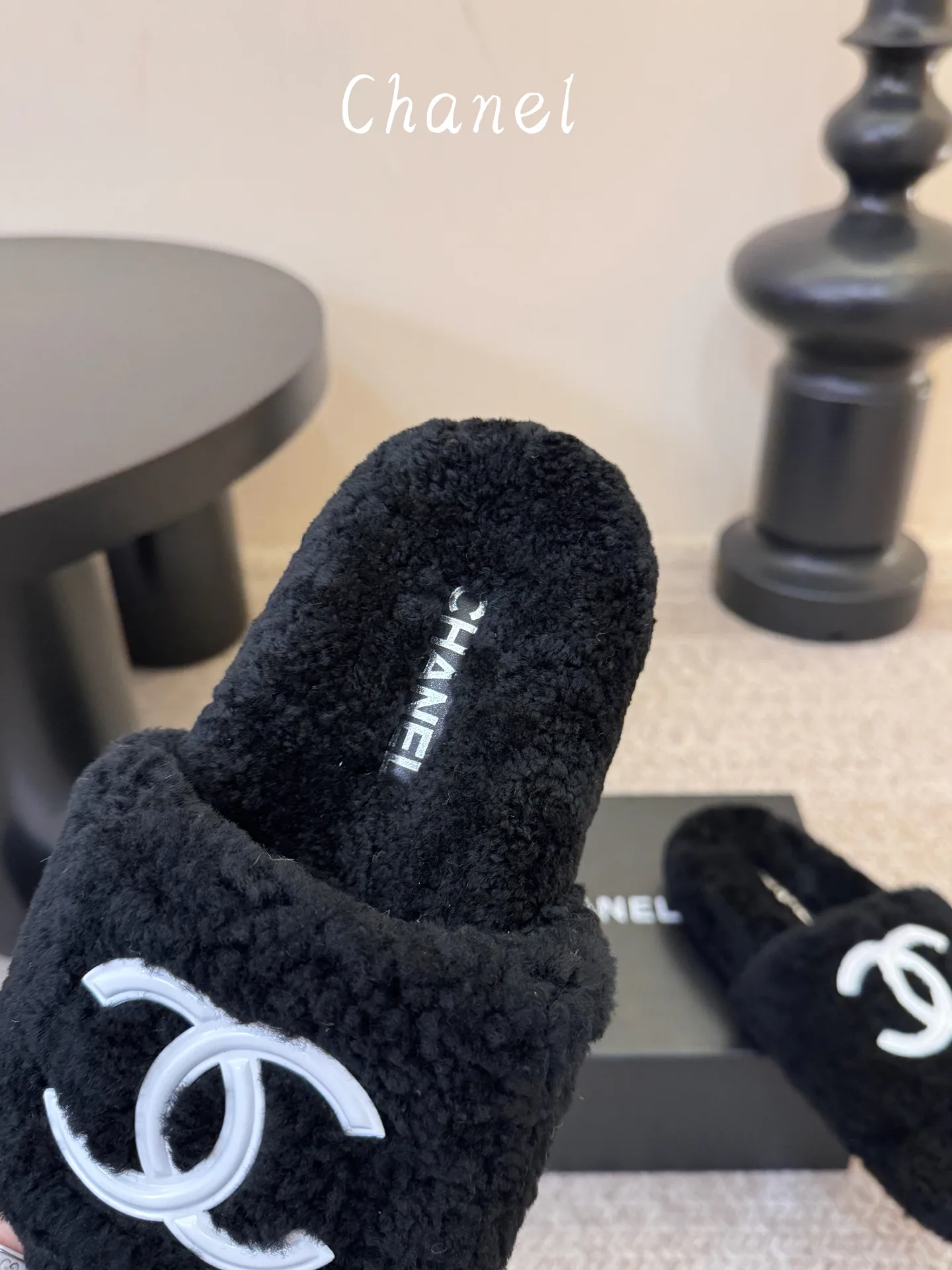 Тапочки Женские Chanel 17935007