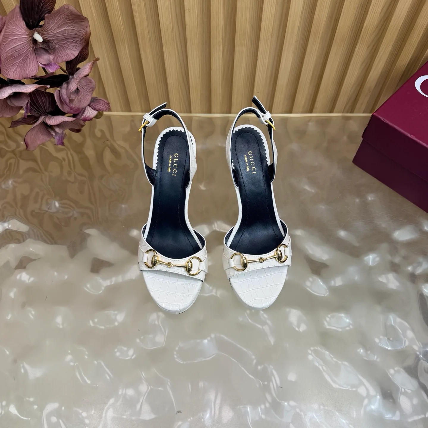 Босоножки Женские Gucci 17467489