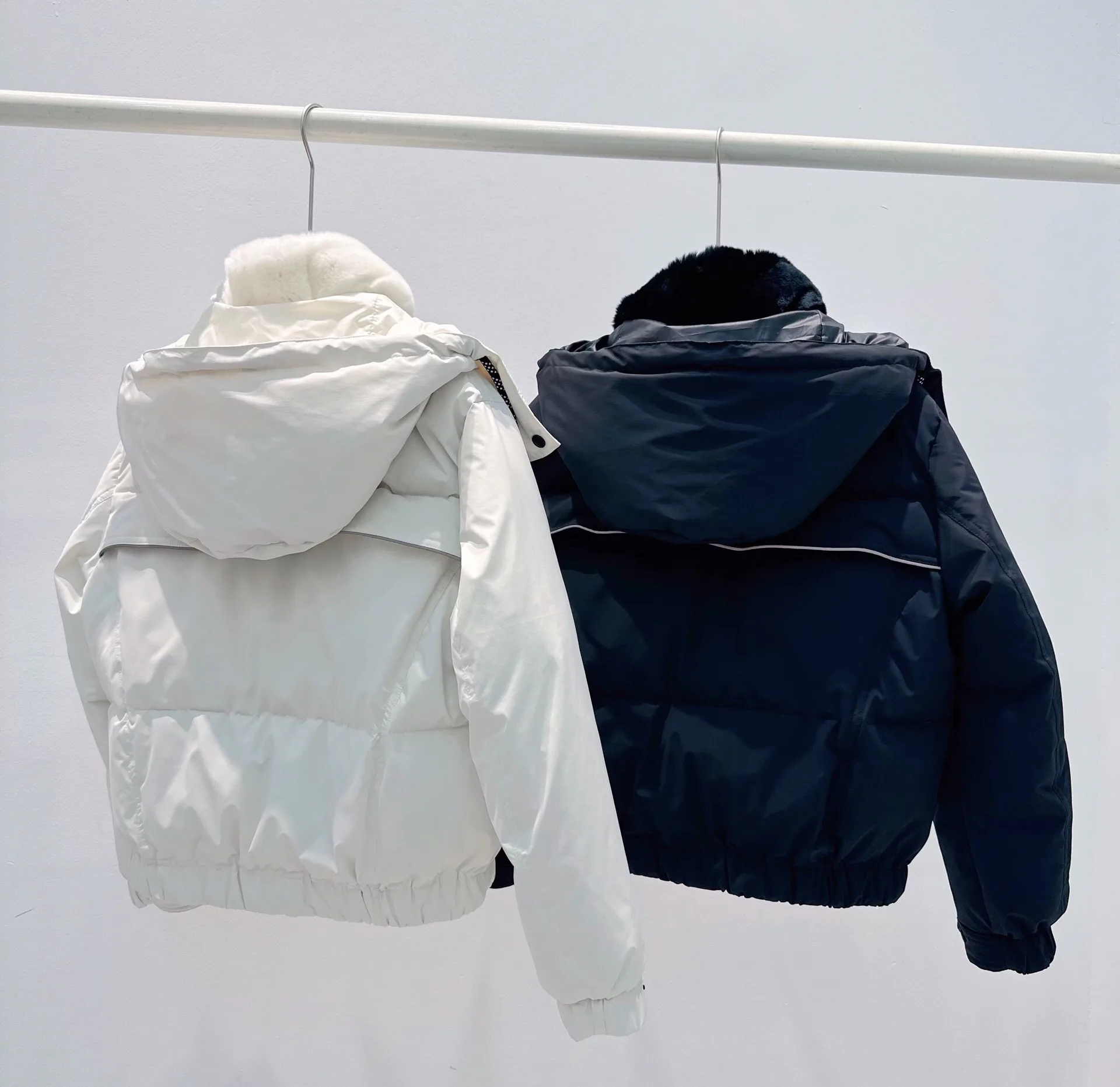 Куртки И Пуховики Женские Moncler 18710272