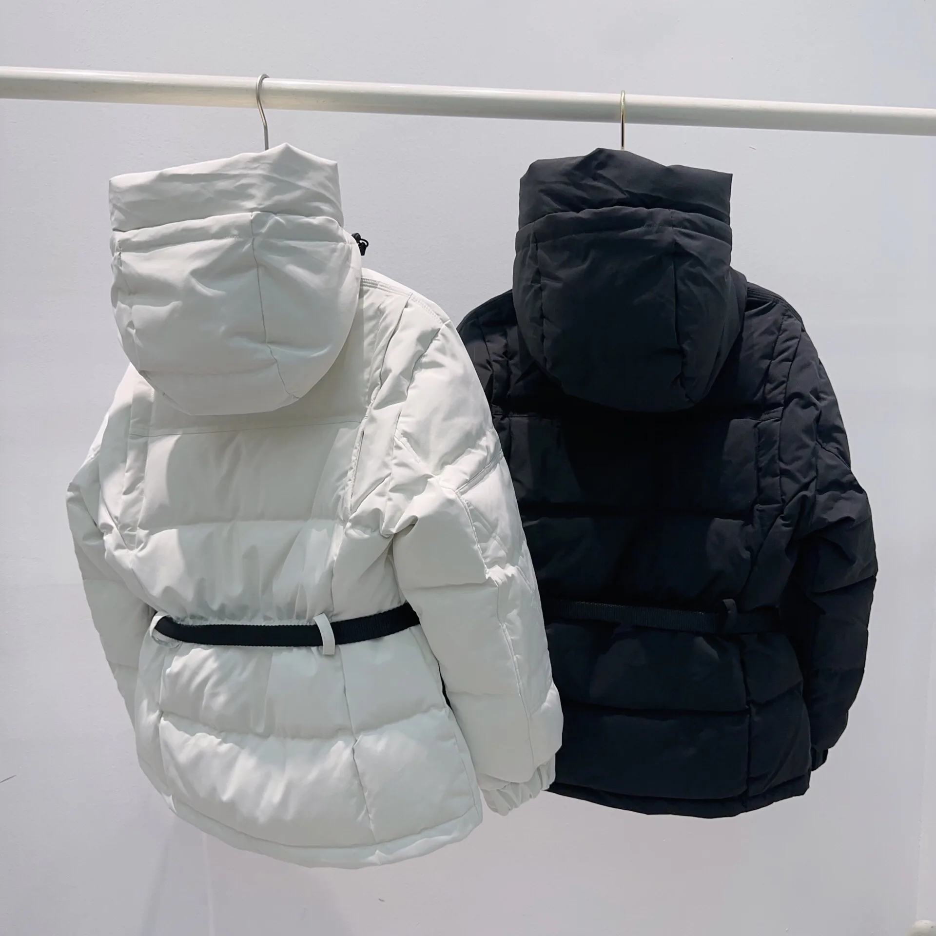 Куртки И Пуховики Женские Moncler 17911177