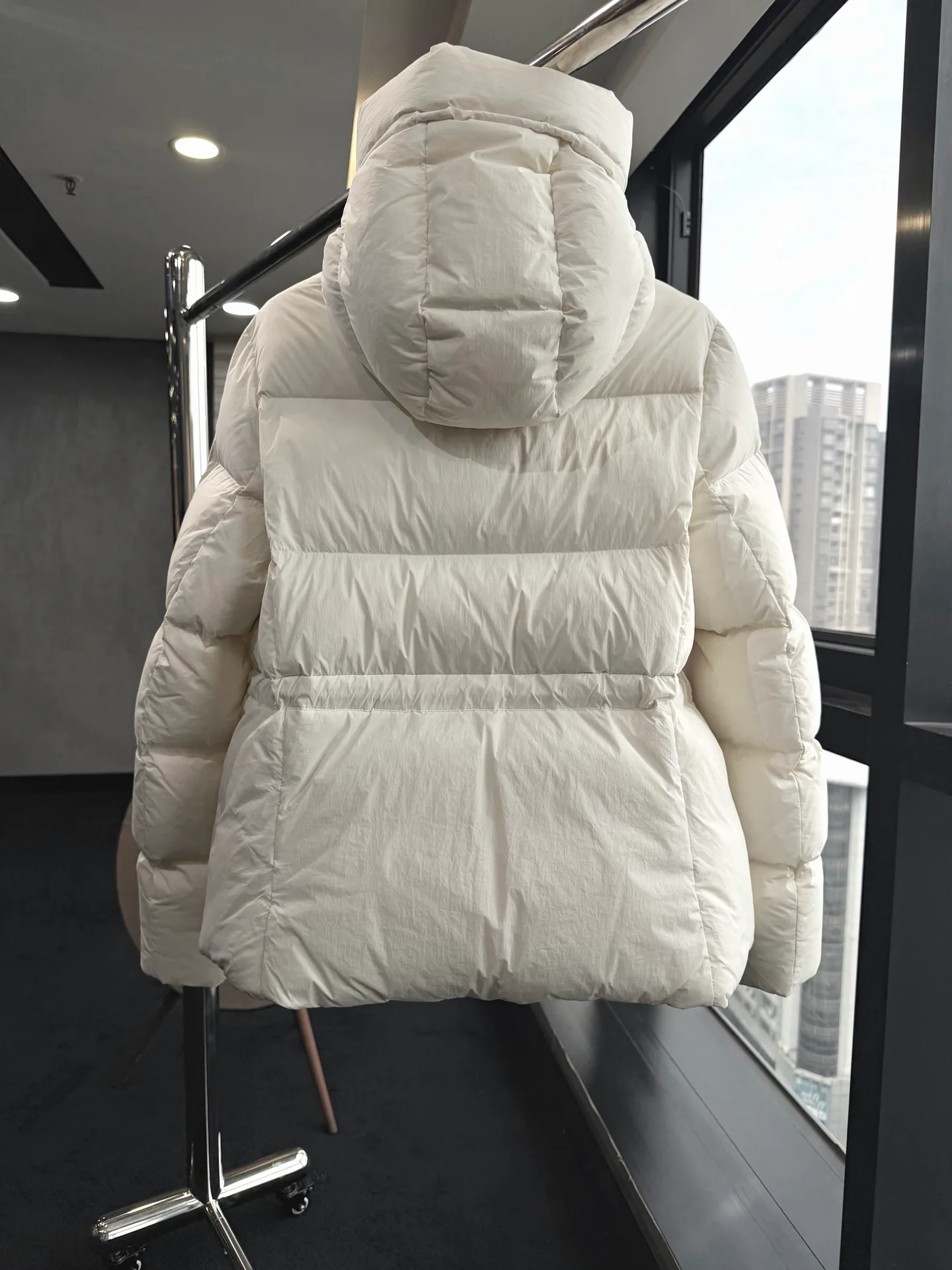 Куртки И Пуховики Женские Canada Goose 19548743