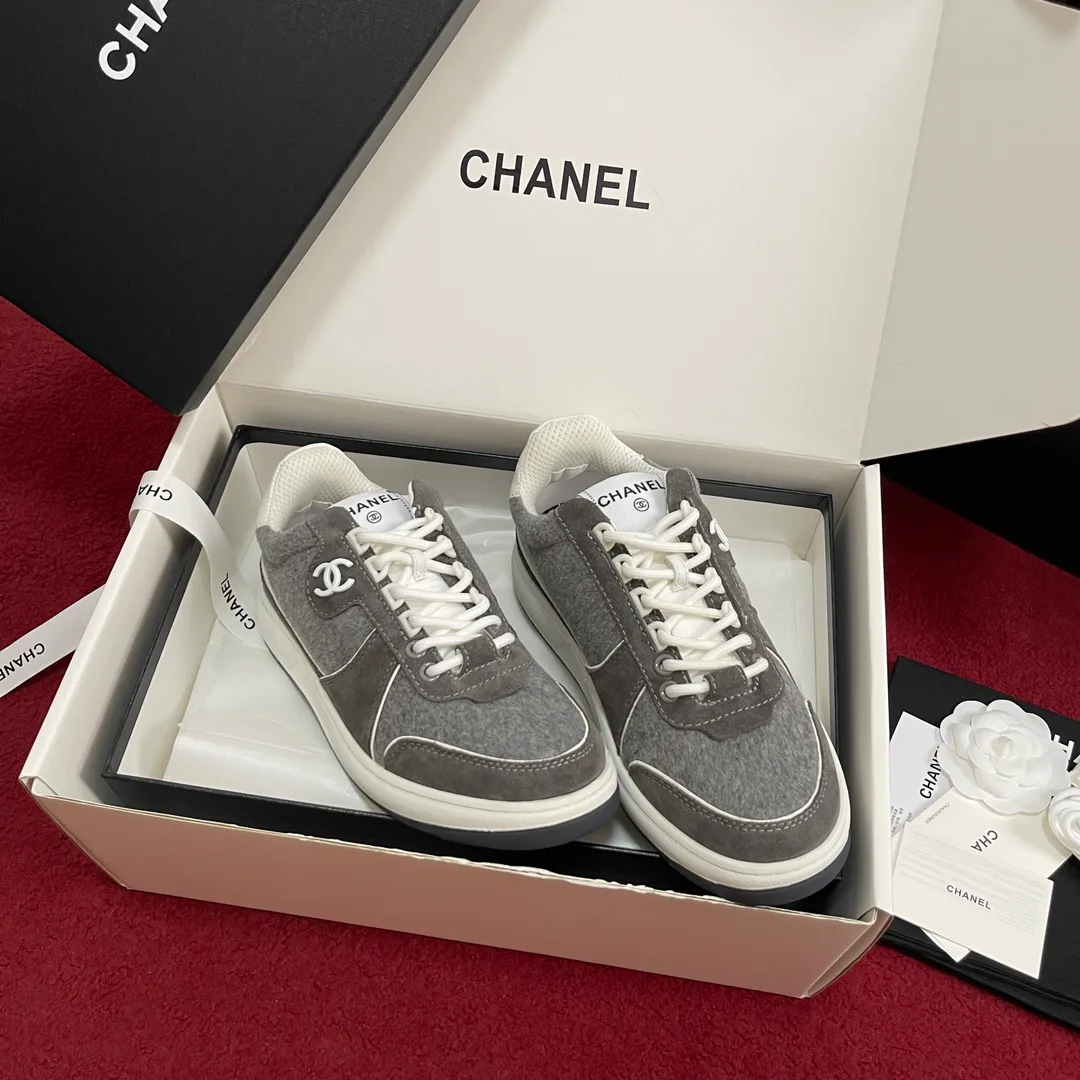 Кроссовки Женские Chanel 18195102