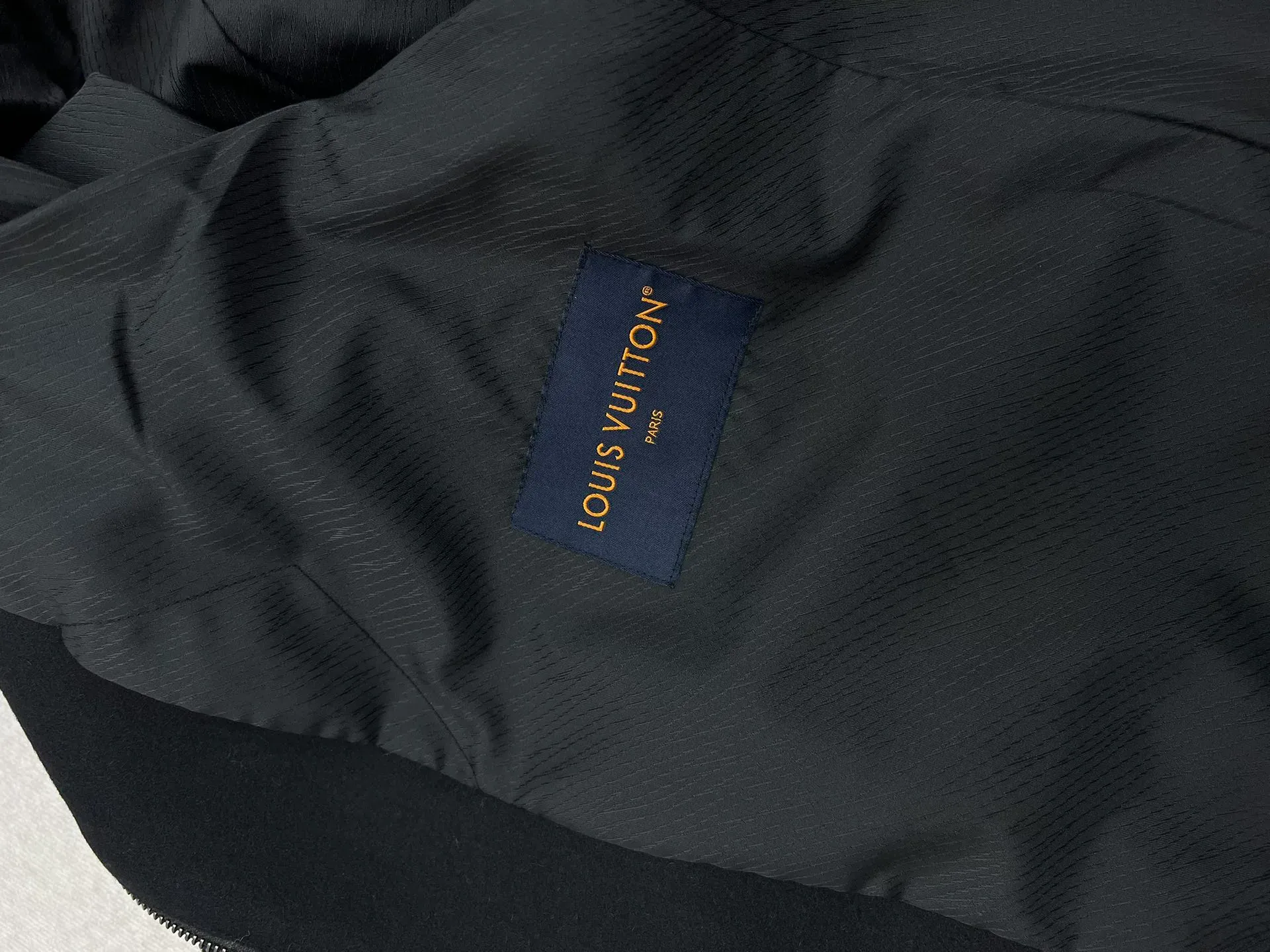 Куртки И Пуховики Мужские Louis Vuitton 233697