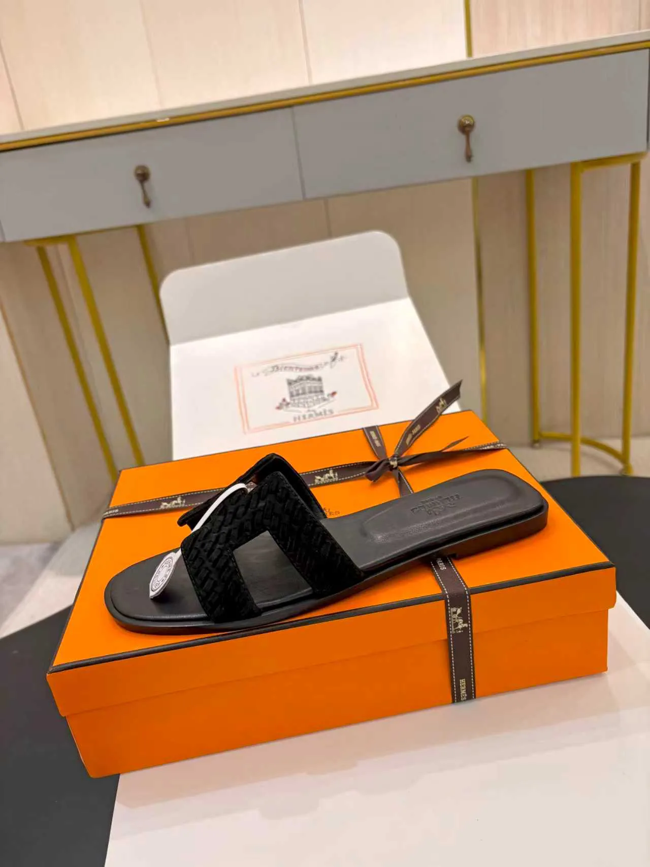 Шлепанцы Женские Hermes 379540