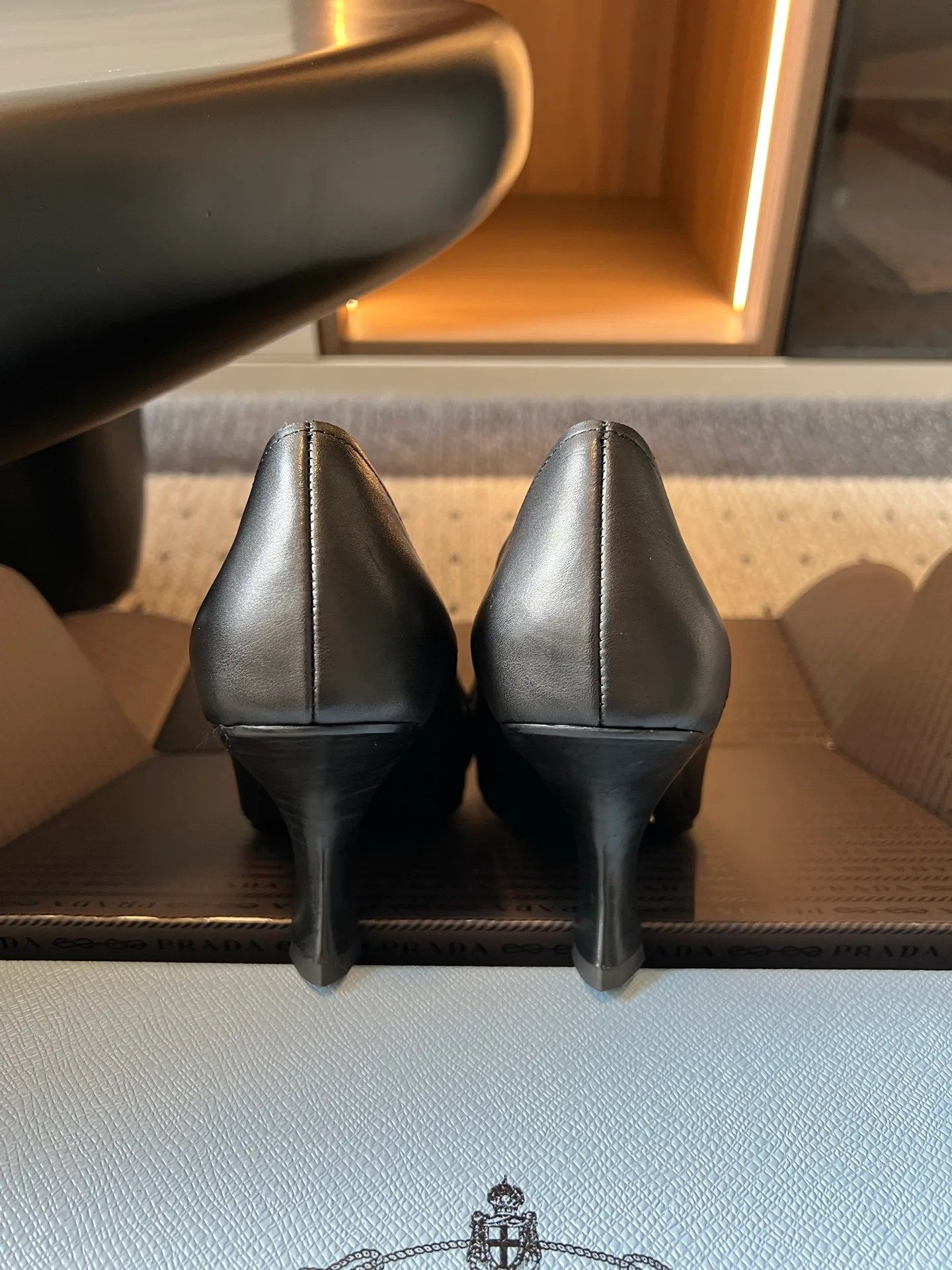 Туфли Женские Prada 16920434