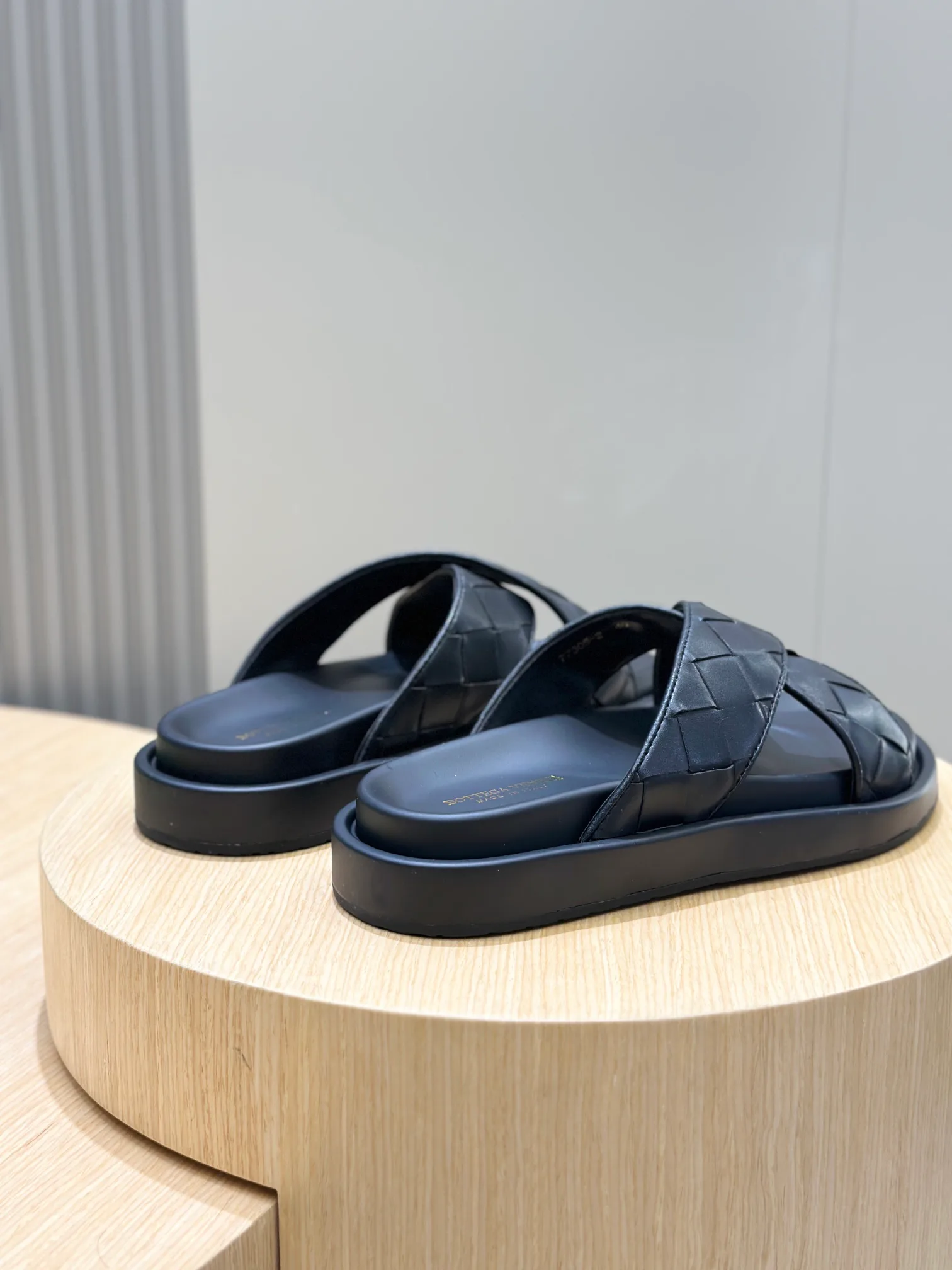 Сандалии Мужские Bottega Veneta 13293867