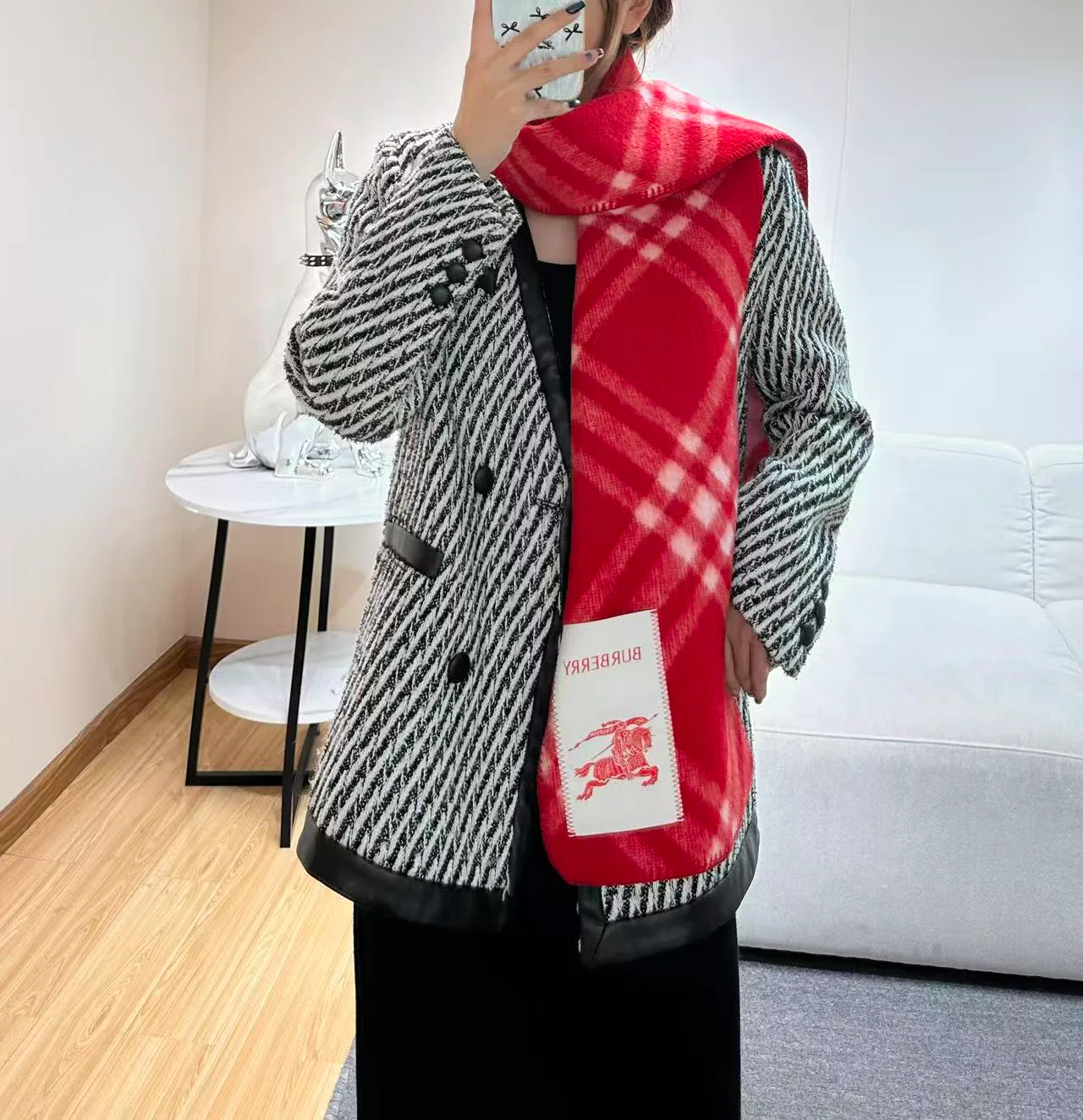 Шарфы Burberry 11315153
