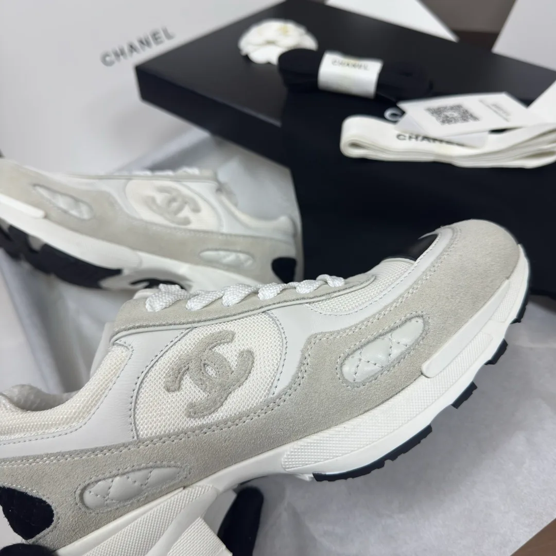 Кроссовки Женские Chanel 6151381