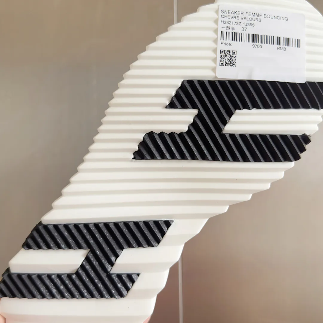 Кроссовки Женские Hermes 106771