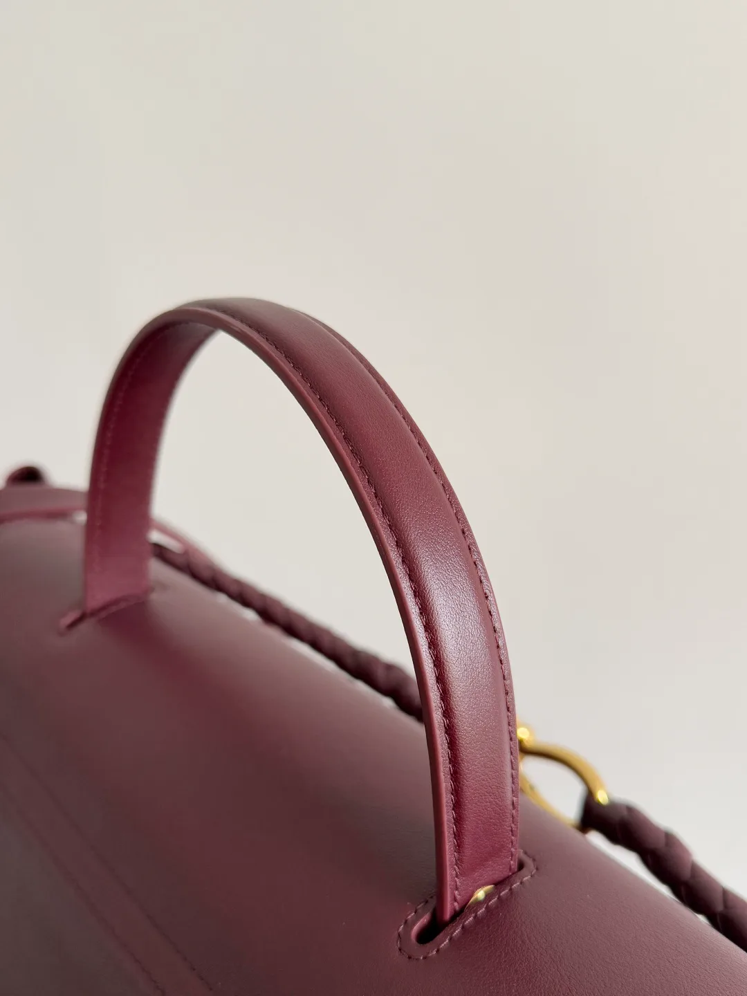Классические Сумки Женские Bottega Veneta 471436