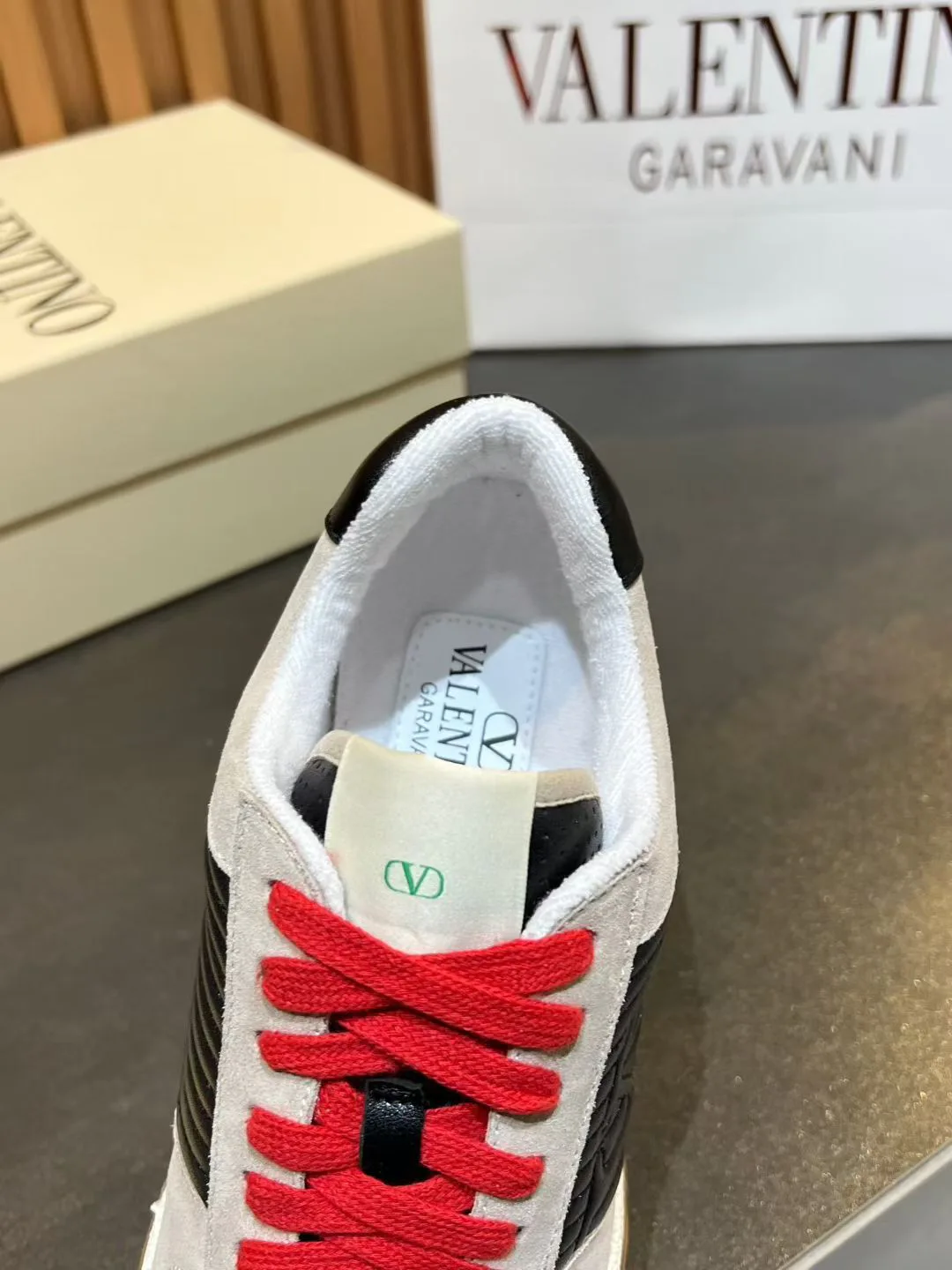 Кроссовки Женские Valentino 9699666