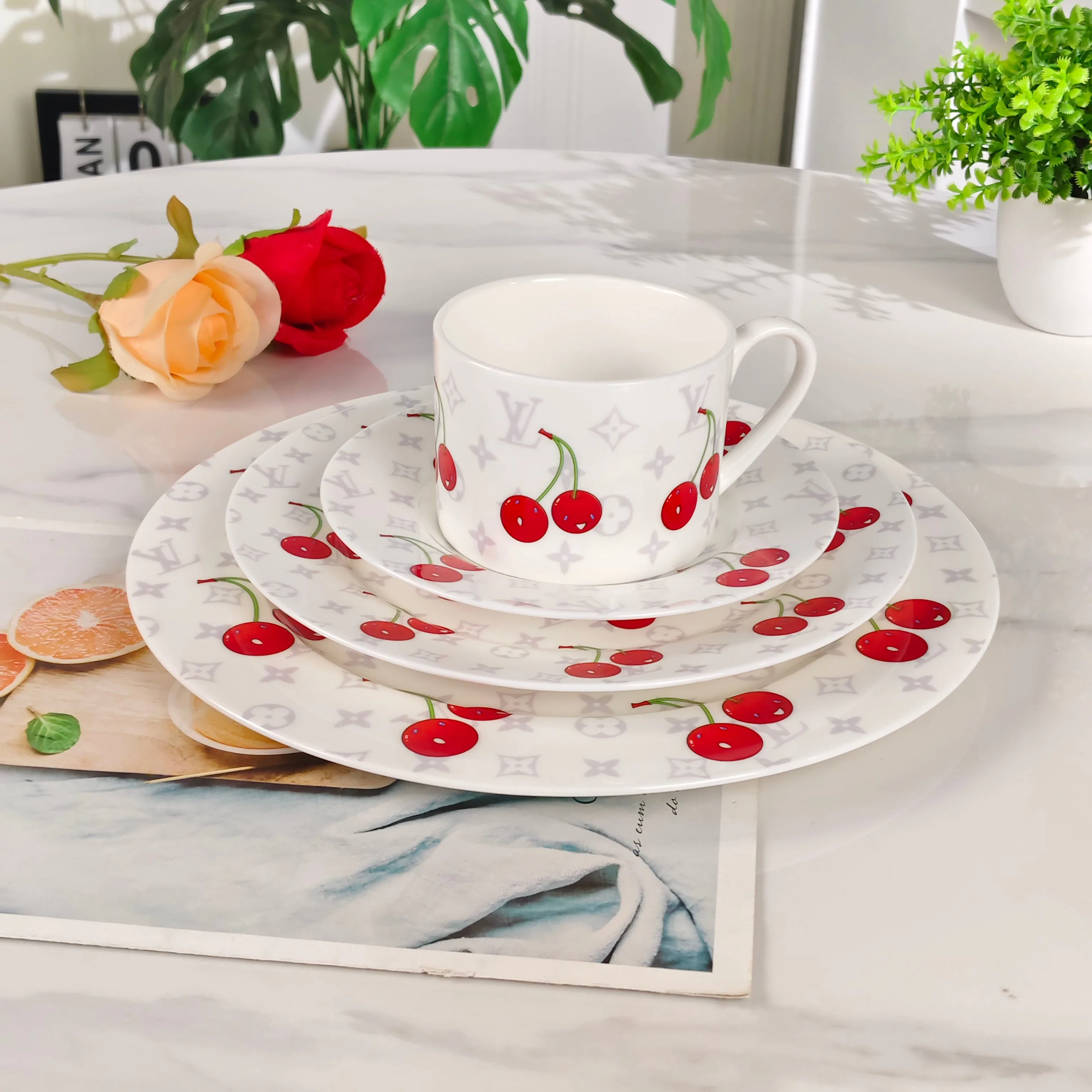 Посуда Louis Vuitton 380077