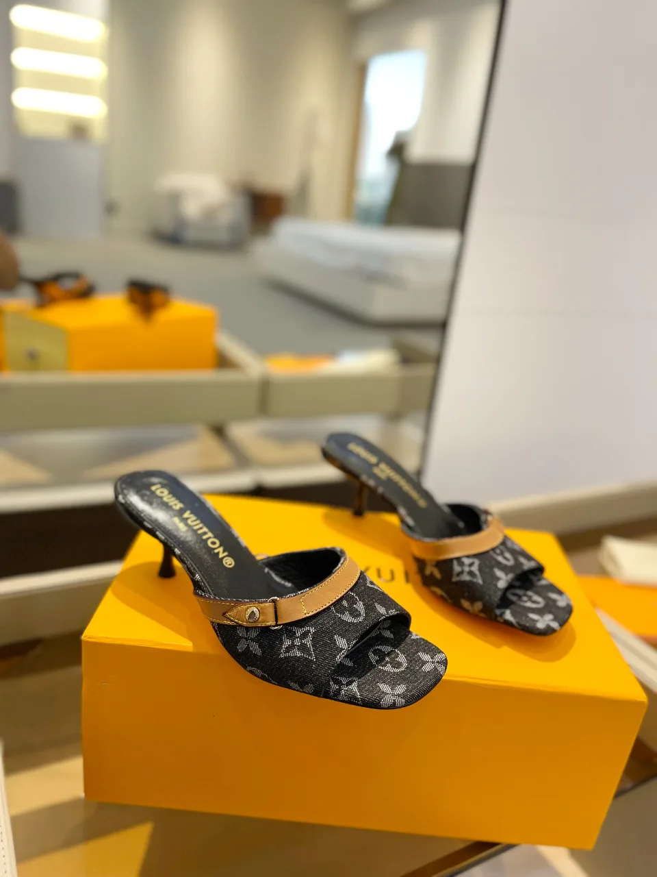 Босоножки Женские Louis Vuitton 9865418