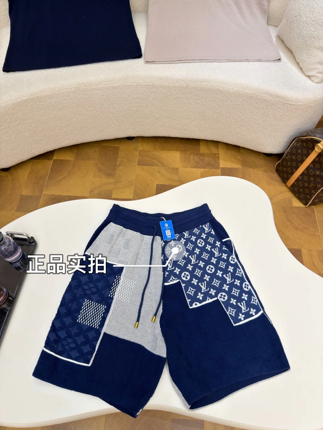 Шорты Мужские Louis Vuitton 17527111
