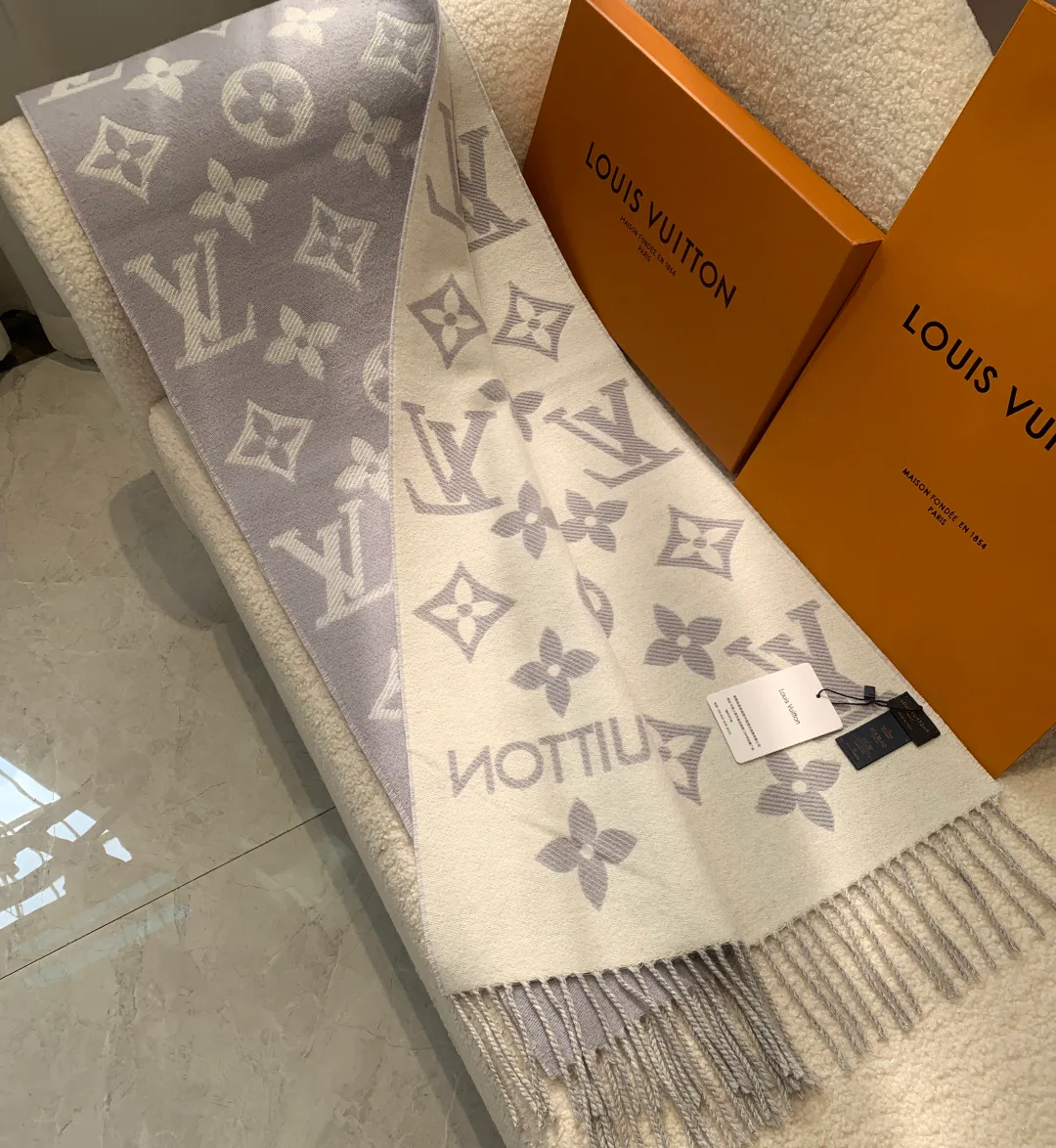 Шарфы Louis Vuitton 1437080