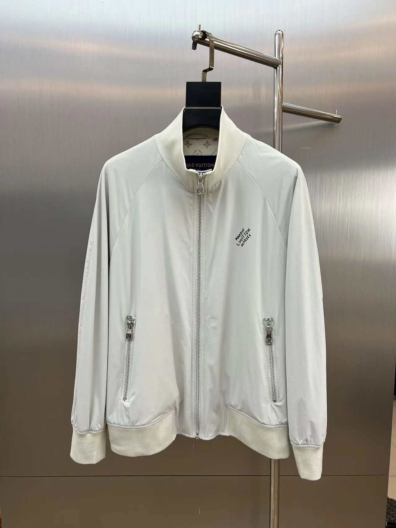 Куртки И Пуховики Мужские Louis Vuitton 12730161