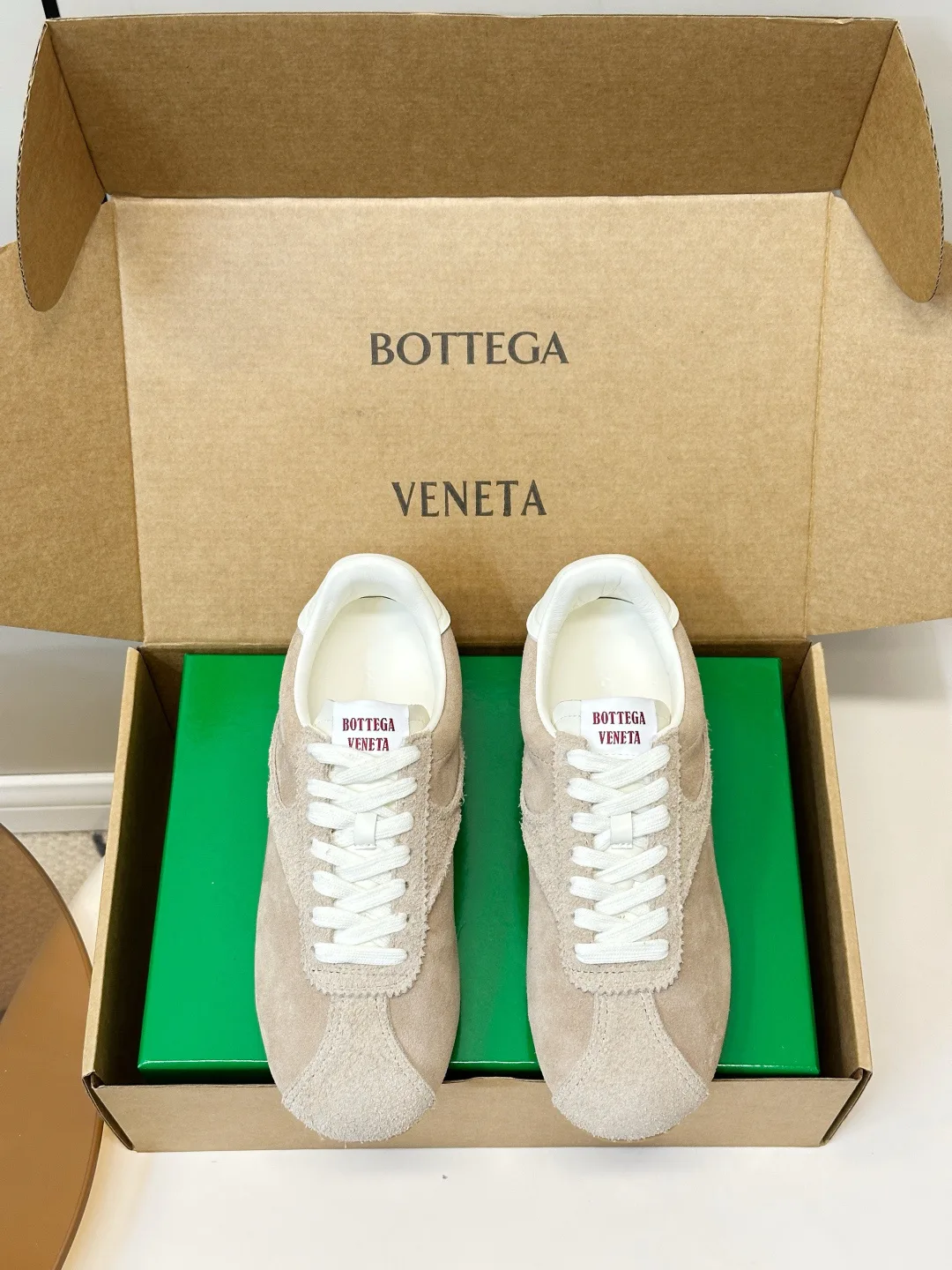 Кроссовки Женские Bottega Veneta 18154780