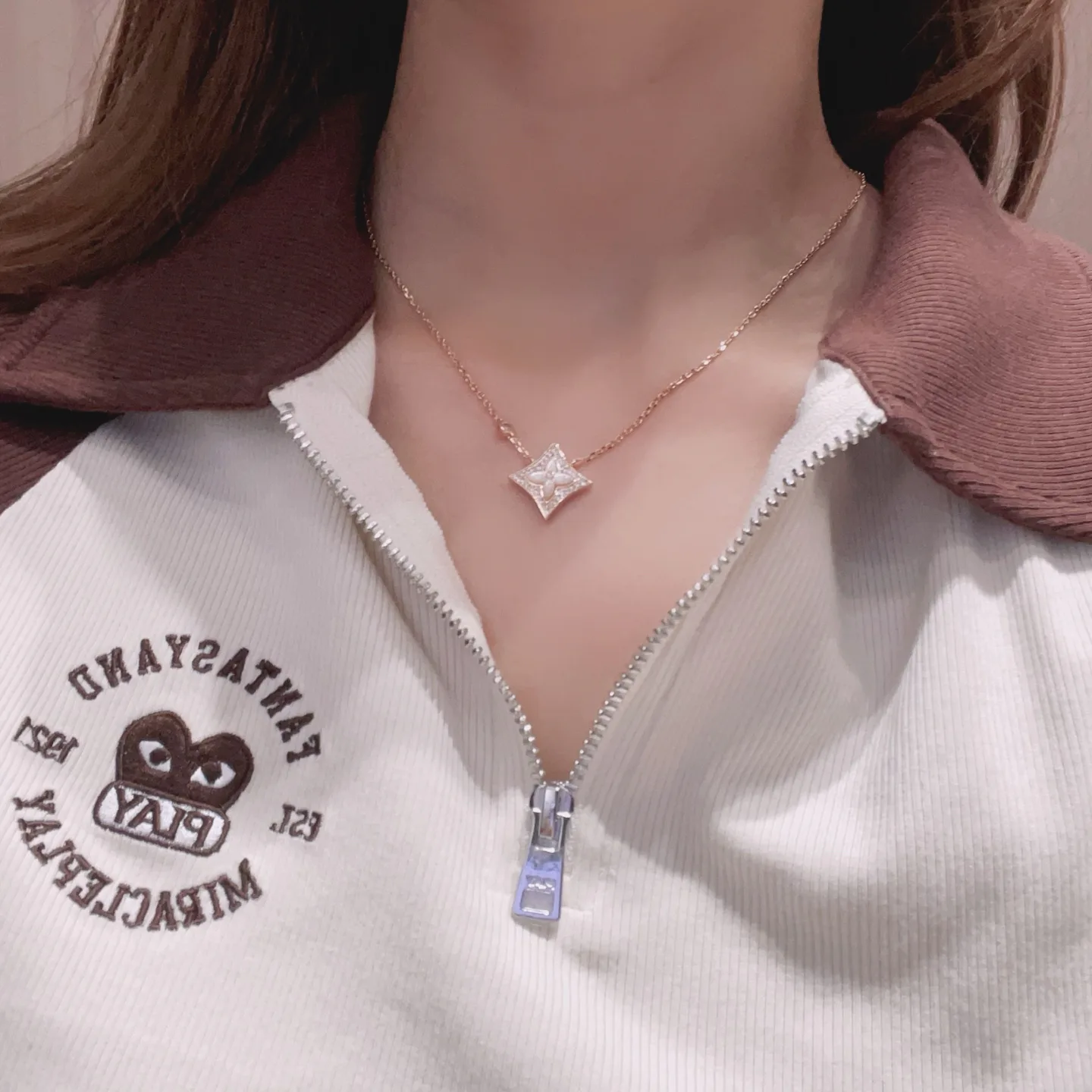 Бижутерия Louis Vuitton 17420536