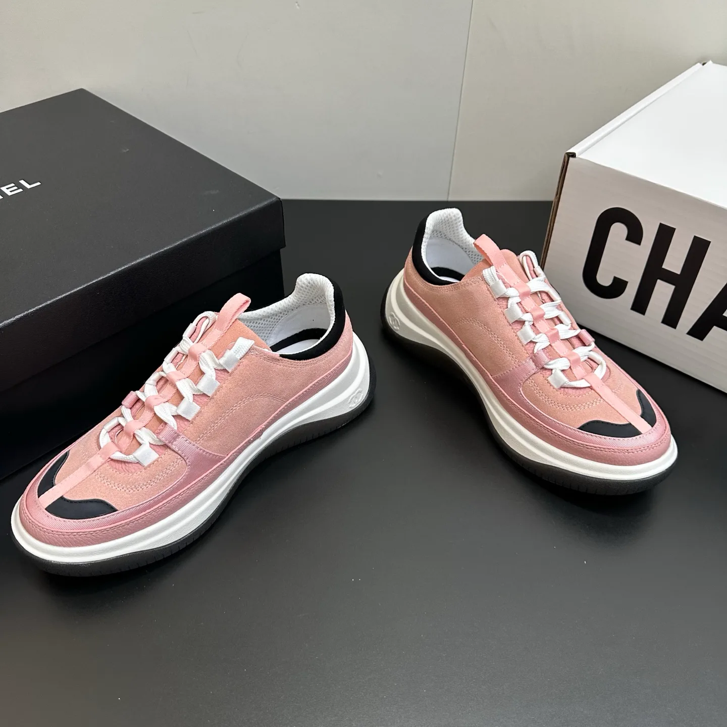 Кроссовки Женские Chanel 1748633