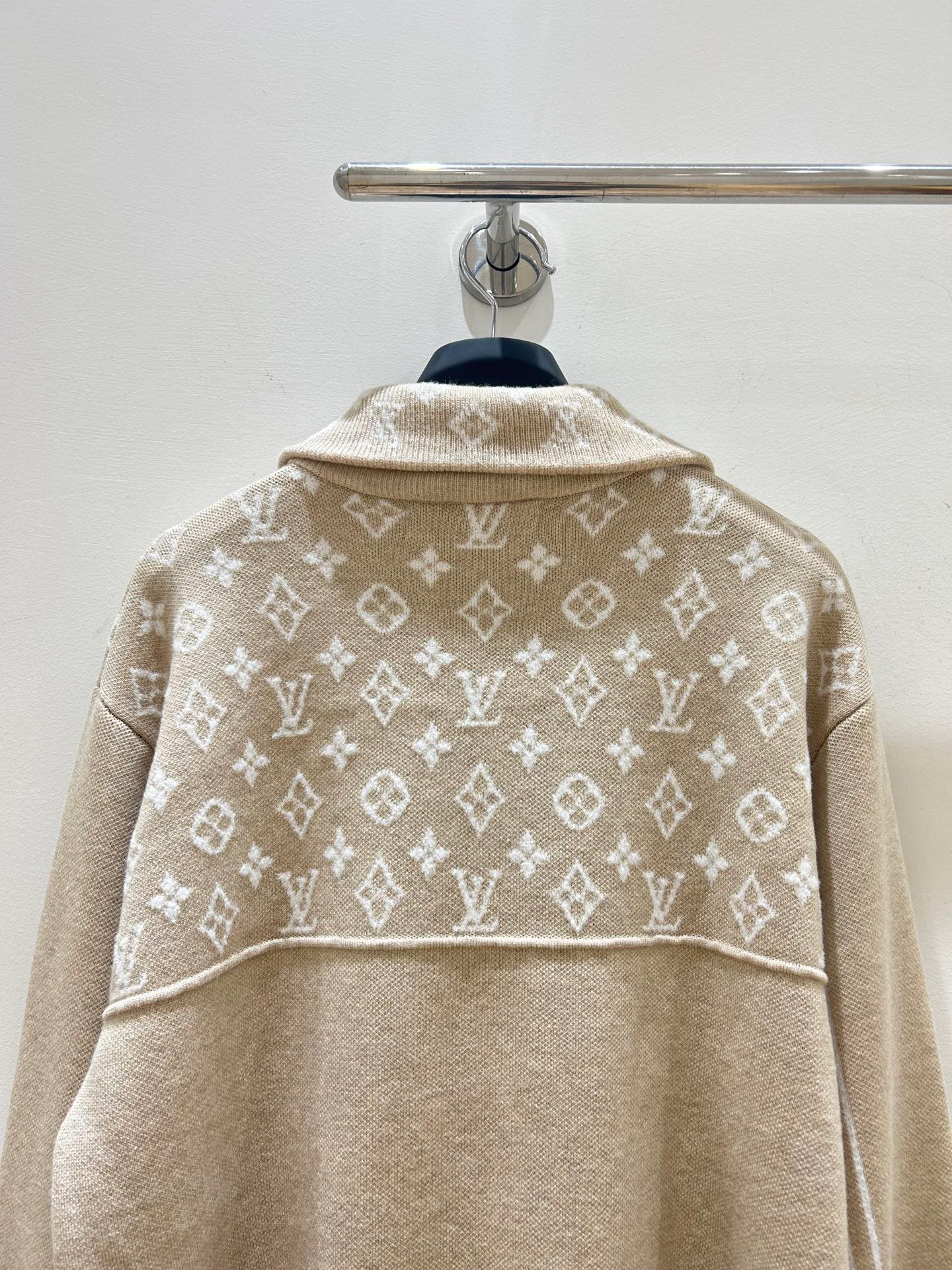Джемперы И Свитеры Женские Louis Vuitton 18097439