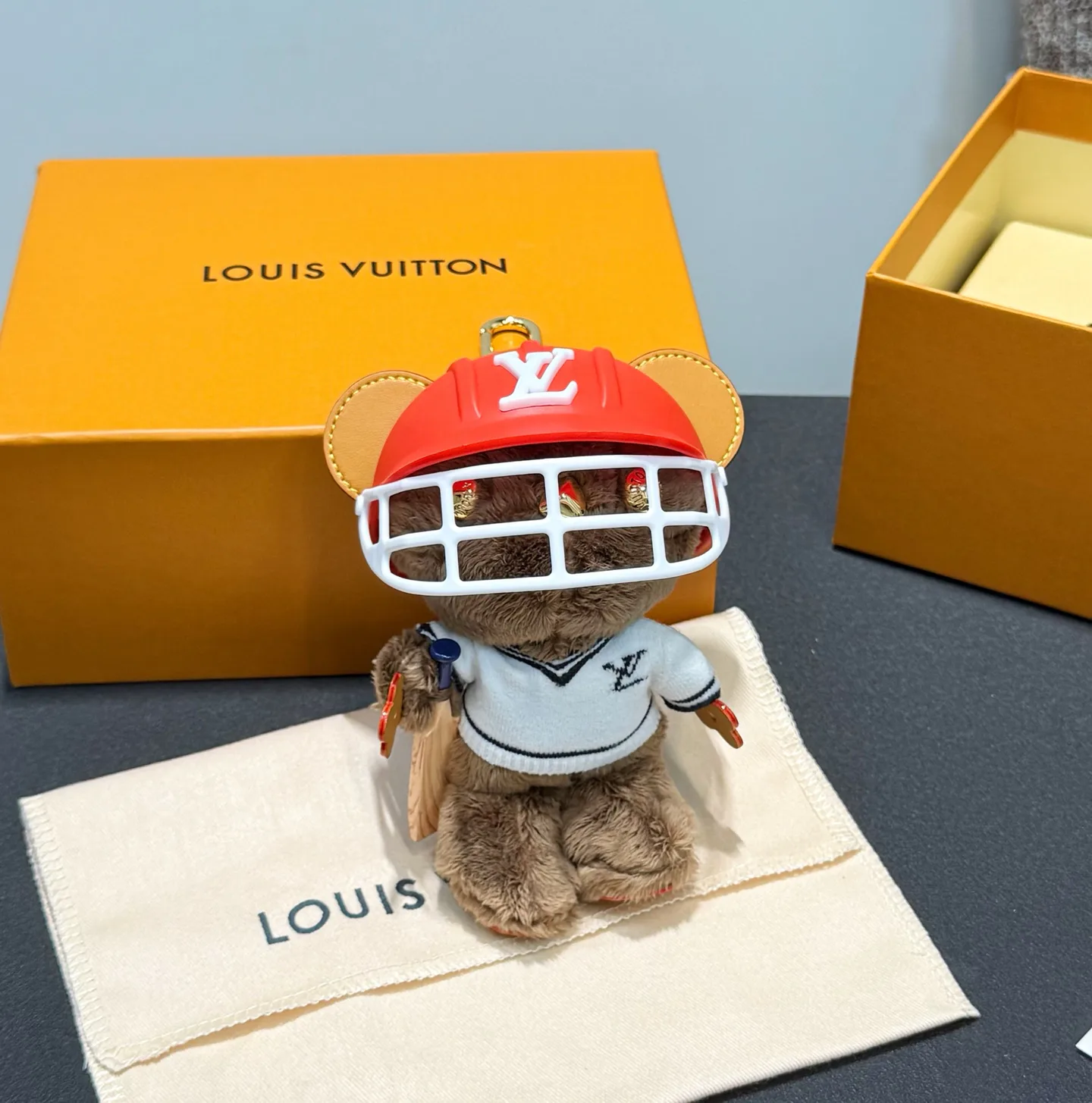 Ключницы Louis Vuitton 17545808