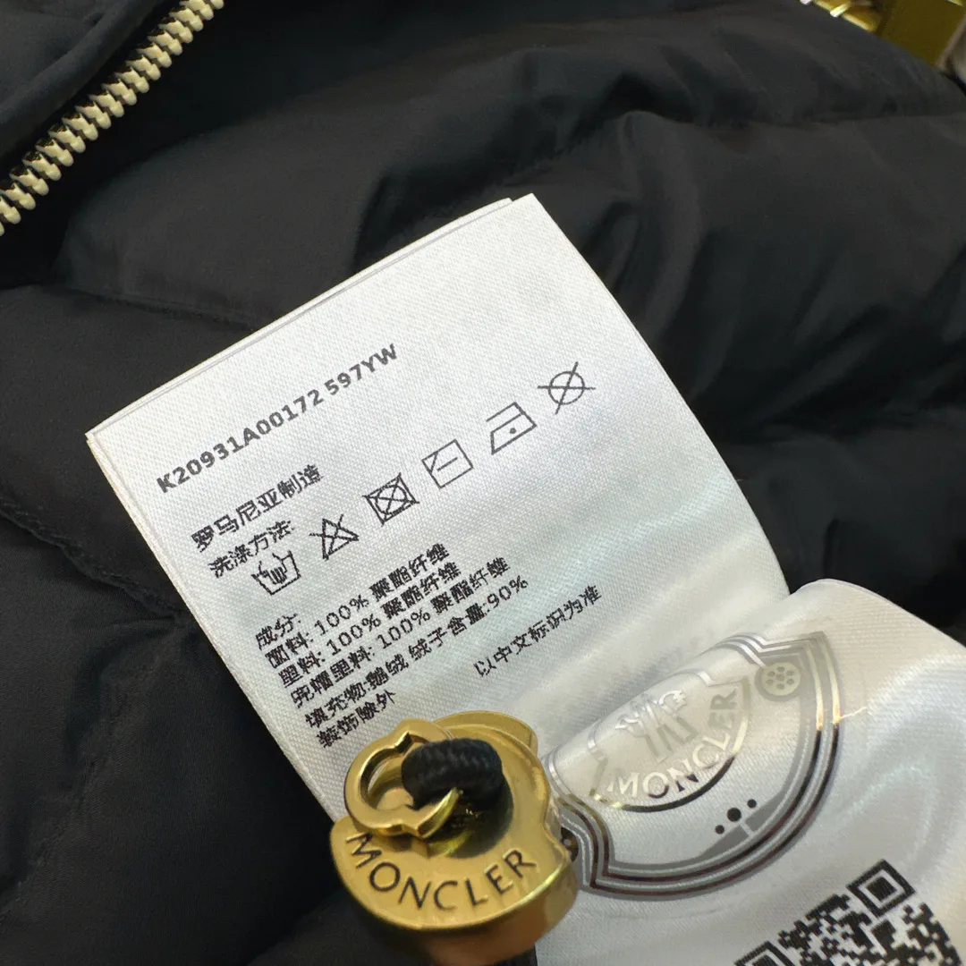 Куртки И Пуховики Женские Moncler 18015562